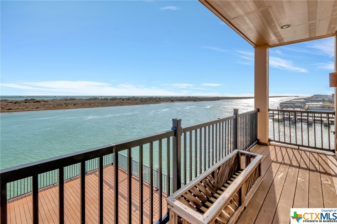 2837 Stella E, Port O'Connor, Texas, 77982, United States, 5 Bedrooms Bedrooms, ,5 BathroomsBathrooms,Residential,For Sale,2837 Stella E,1620785