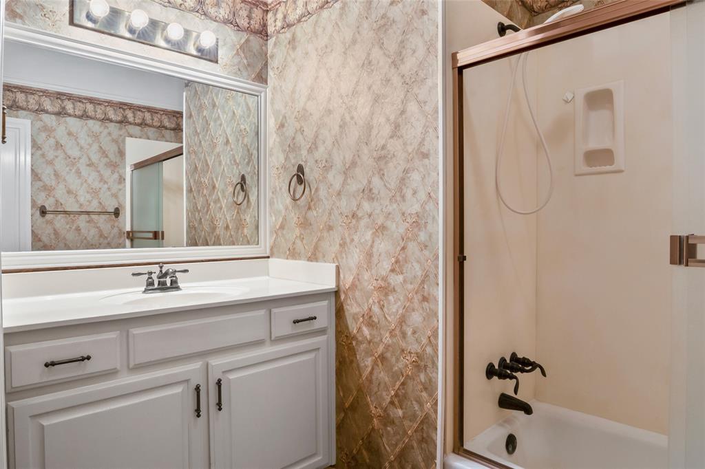 Midlothian, Texas, 76065, United States, 5 Bedrooms Bedrooms, ,4 BathroomsBathrooms,Residential,For Sale,1810593