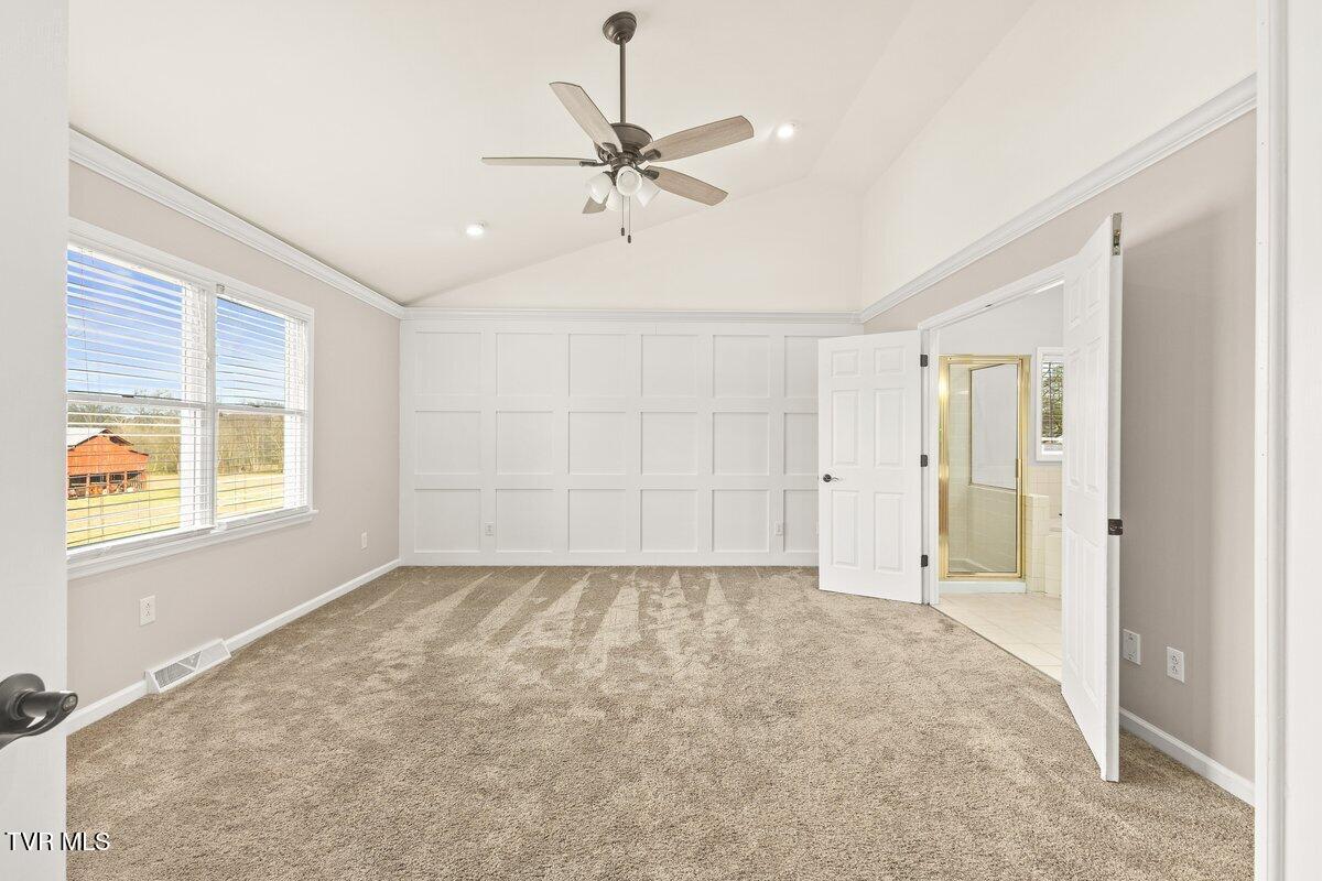 Gray, Tennessee, 37615, United States, 4 Bedrooms Bedrooms, ,3 BathroomsBathrooms,Residential,For Sale,1979136