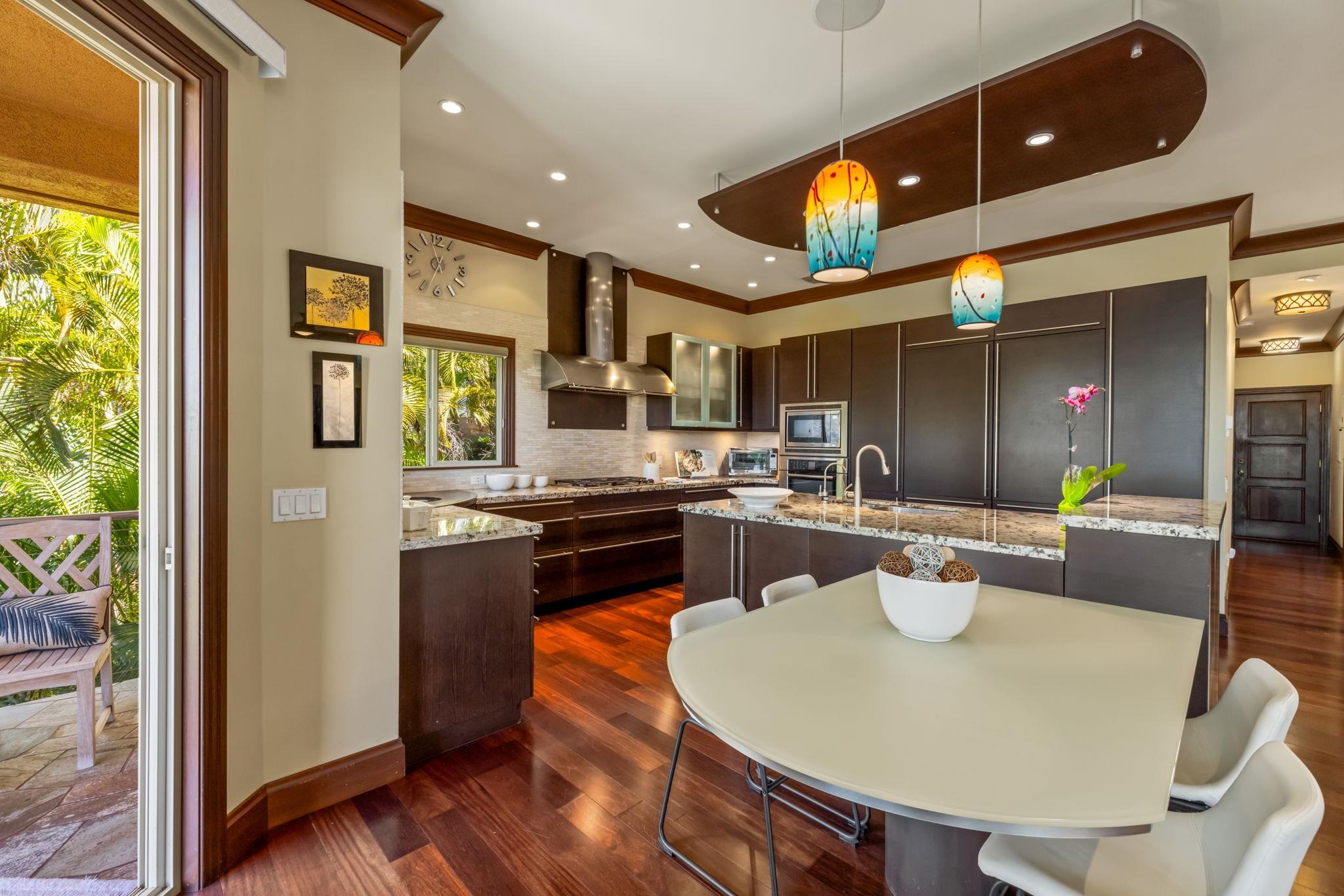 Lahaina, Hawaii, 96761, United States, 5 Bedrooms Bedrooms, ,5 BathroomsBathrooms,Residential,For Sale,1941963