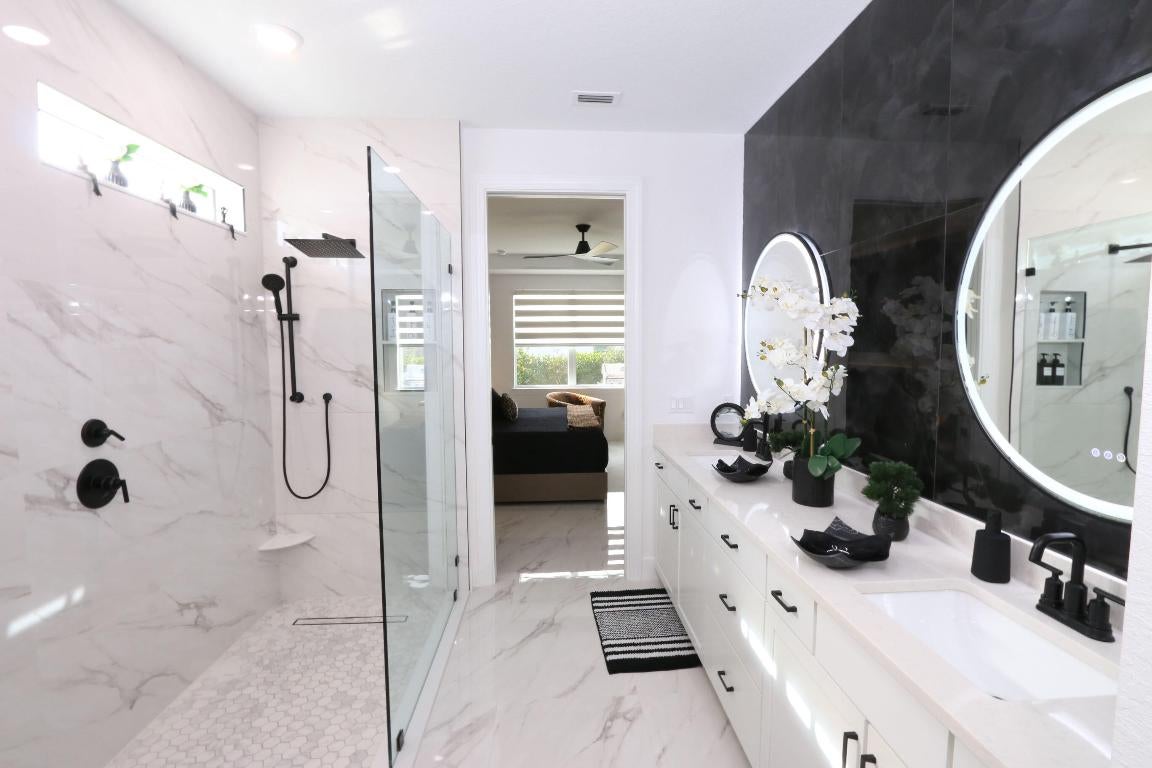 Port St Lucie, Florida, 34987, United States, 2 Bedrooms Bedrooms, ,2 BathroomsBathrooms,Residential,For Sale,2008959