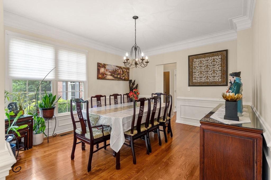 Methuen, Massachusetts, 01844, United States, 4 Bedrooms Bedrooms, ,3 BathroomsBathrooms,Residential,For Sale,1912504