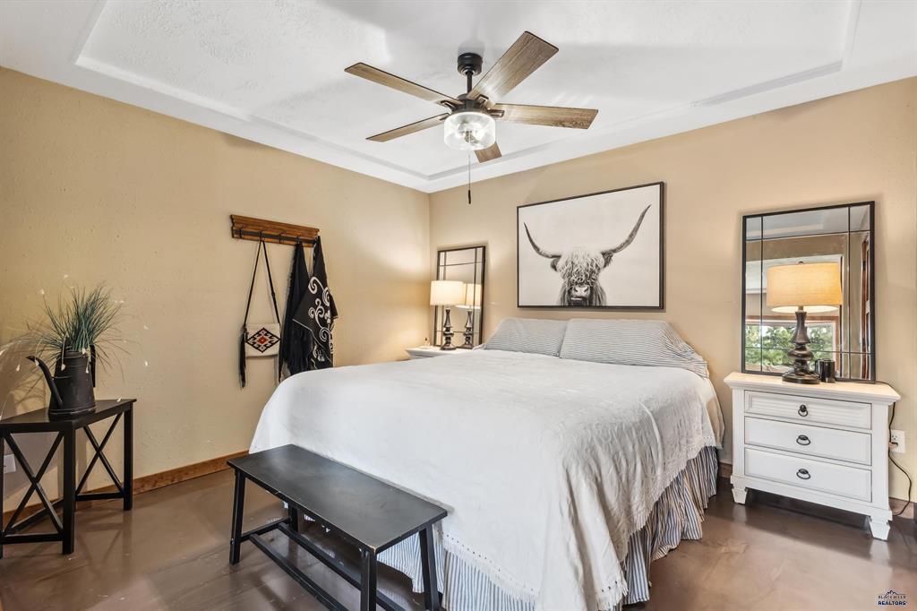 Rapid City, South Dakota, 57702, United States, 4 Bedrooms Bedrooms, ,2 BathroomsBathrooms,Residential,For Sale,1878563