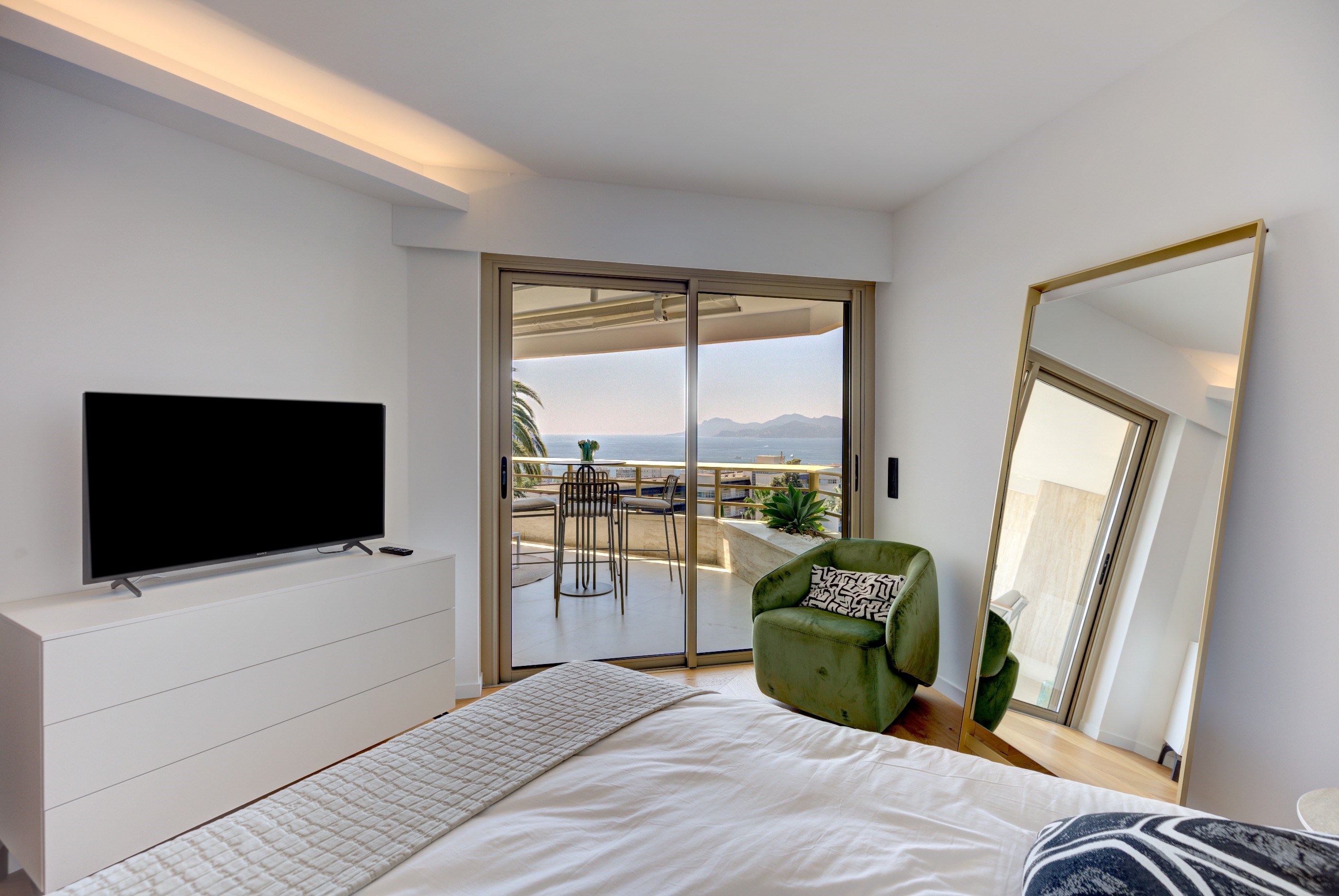  Cannes La Californie 4-bedroom apartment with panoramic bay and Lérins Islands … - 物件實景