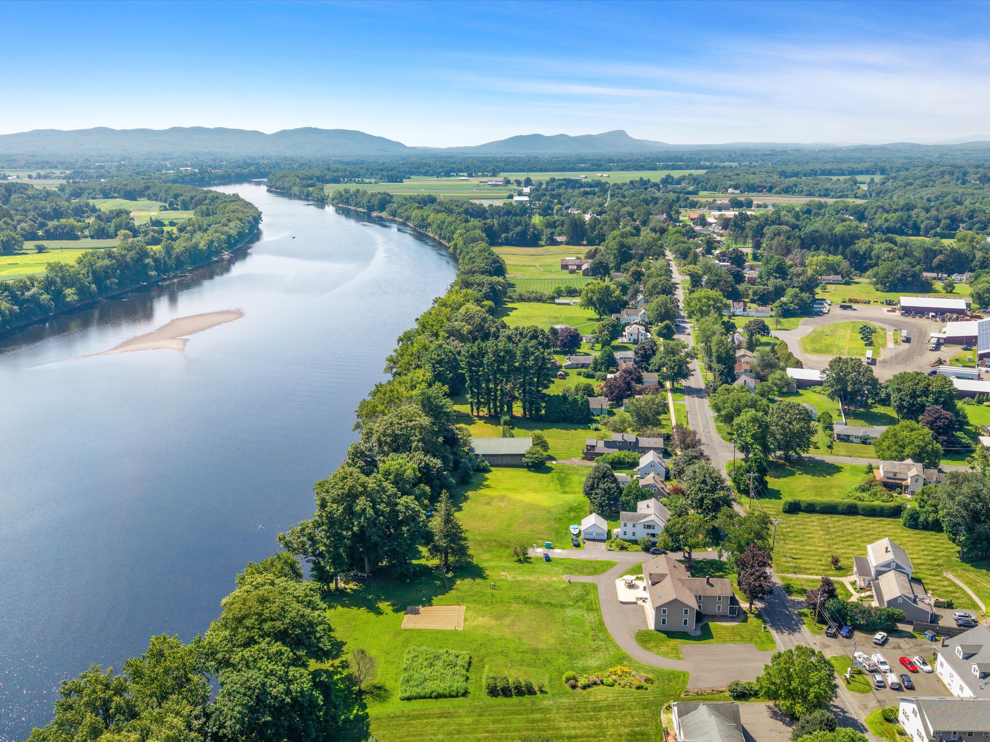  Connecticut River Farmhouse - 物件實景