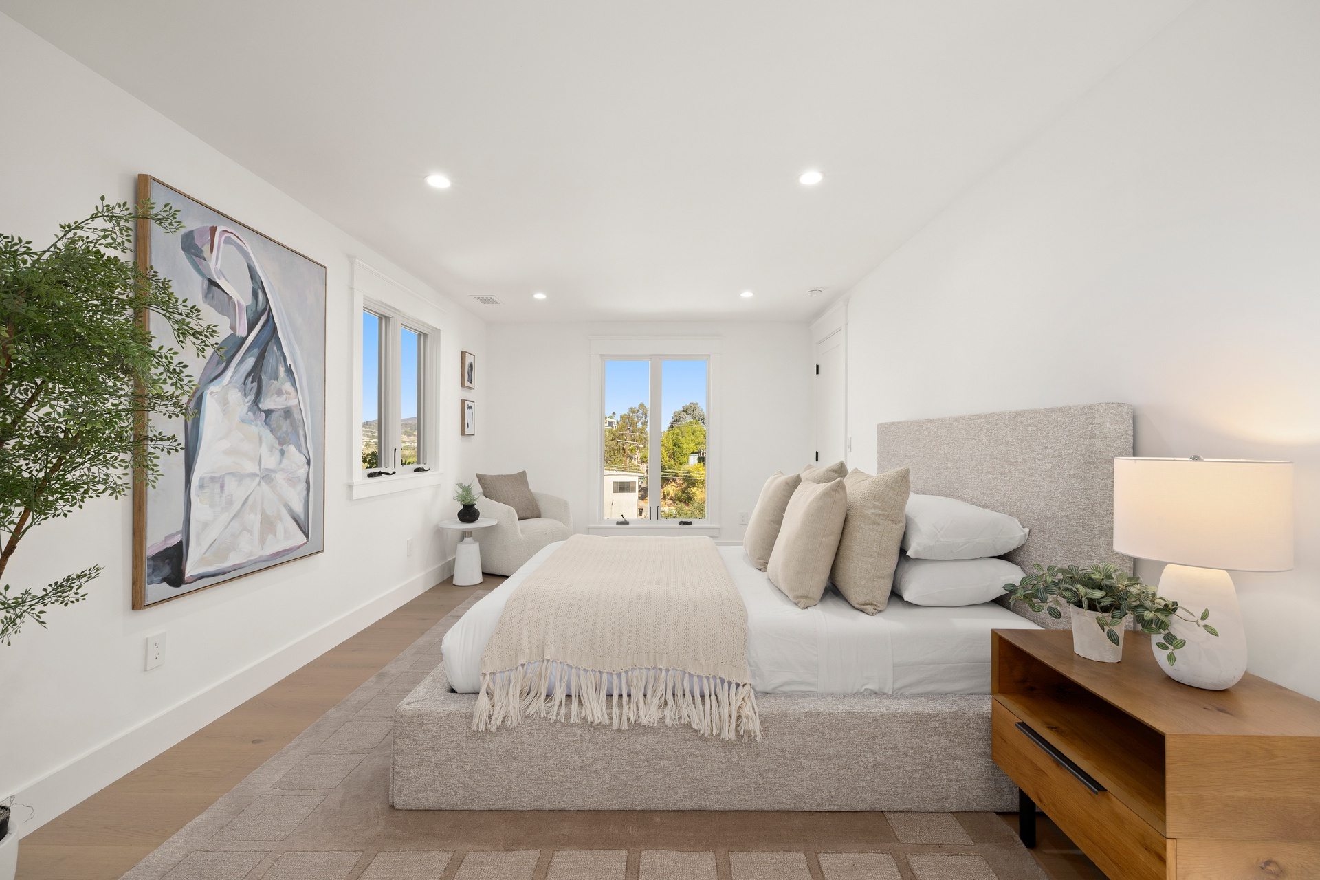  8446 Grand View Dr - 物件實景