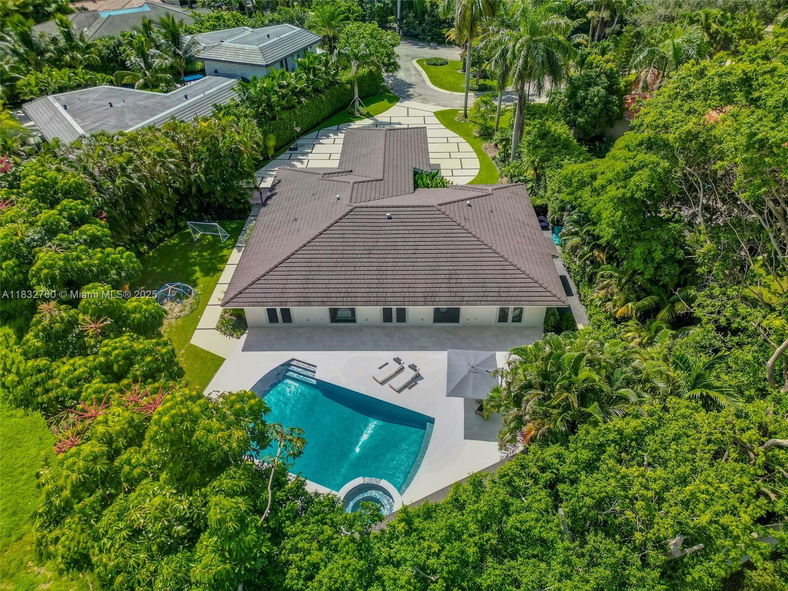 Miami, Florida, 33137, United States, 4 Bedrooms Bedrooms, ,5 BathroomsBathrooms,Residential,For Sale,1883564