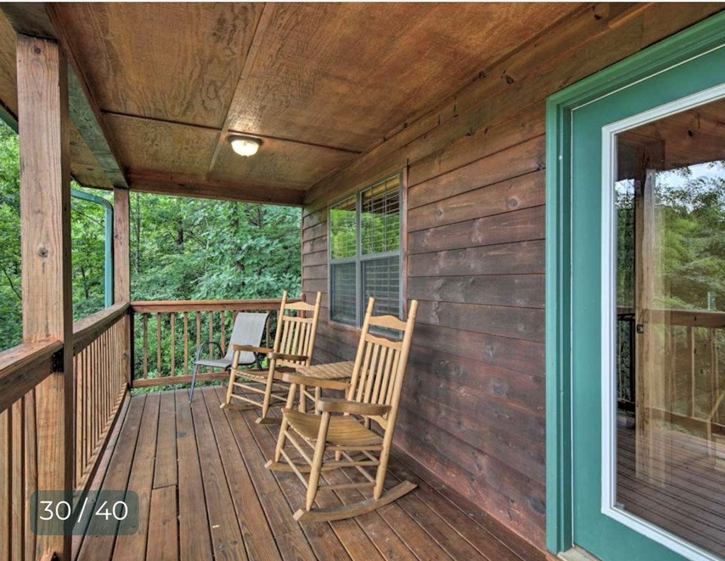 Young Harris, Georgia, 30582, United States, 3 Bedrooms Bedrooms, ,2 BathroomsBathrooms,Residential,For Sale,1863347