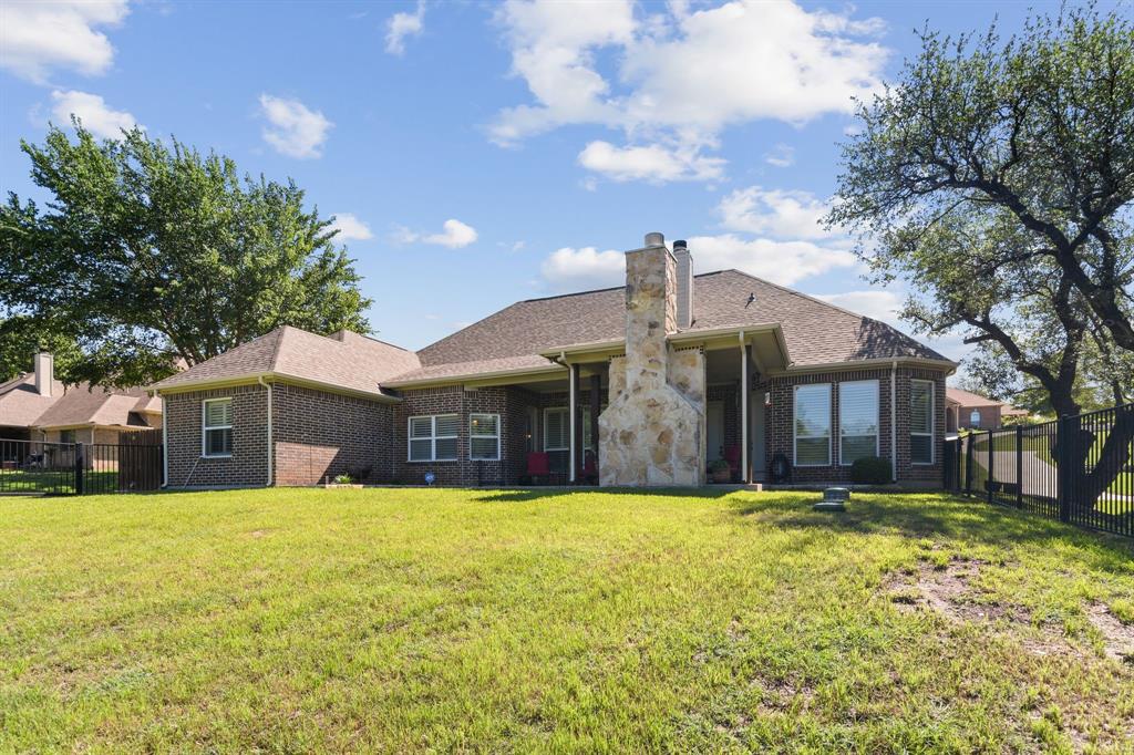 Lakeside, Texas, 76108, United States, 4 Bedrooms Bedrooms, ,3 BathroomsBathrooms,Residential,For Sale,1796738