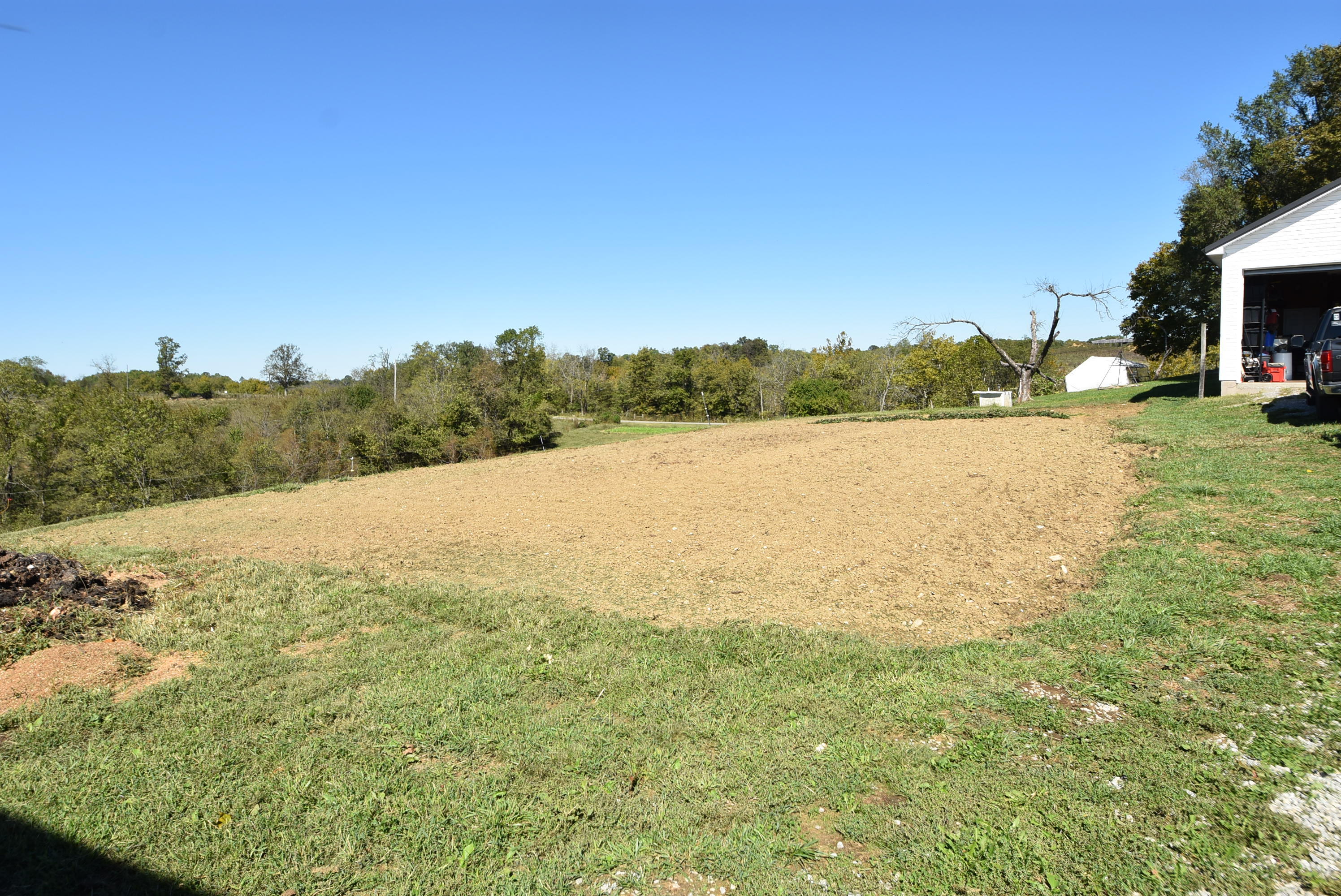 Willisburg, Kentucky, 40078, United States, 4 Bedrooms Bedrooms, ,1 BathroomBathrooms,Residential,For Sale,1962831