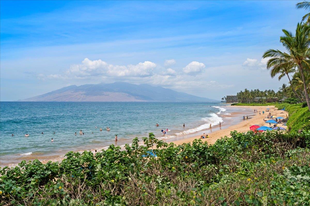Kihei, Hawaii, 96753, United States, 2 Bedrooms Bedrooms, ,2 BathroomsBathrooms,Residential,For Sale,1795199