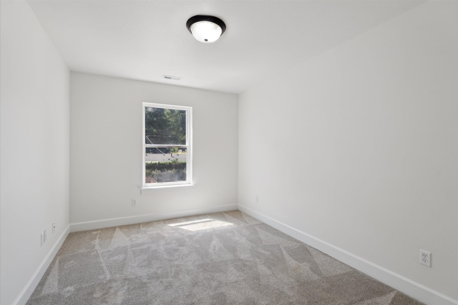  2605 SE 105TH AVE Portland, OR 97266 - 物件實景