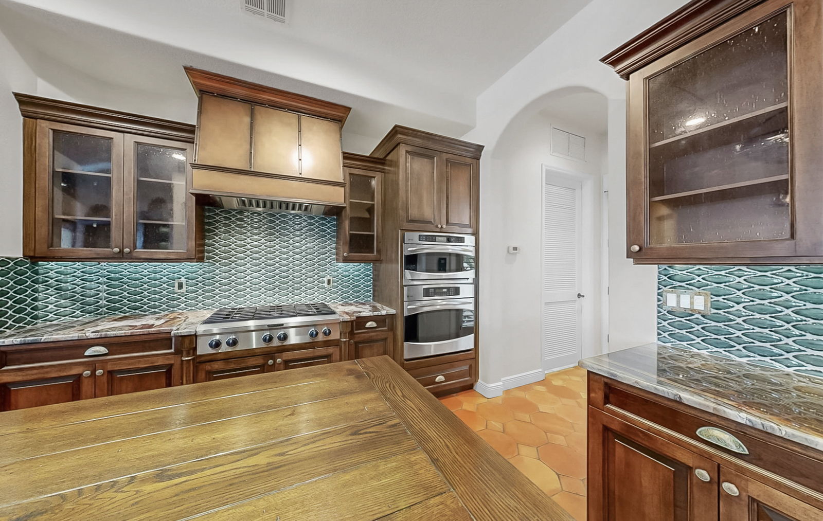 Apollo Beach, Florida, 33572, United States, 4 Bedrooms Bedrooms, ,5 BathroomsBathrooms,Residential,For Sale,1983999