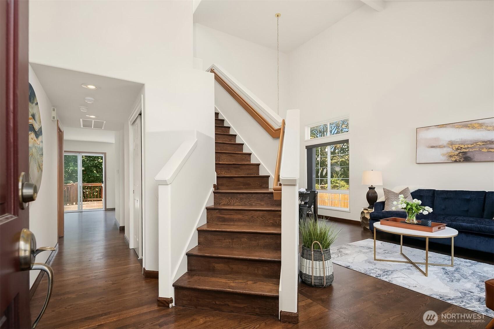 RENTON, Washington, 98059, United States, 4 Bedrooms Bedrooms, ,4 BathroomsBathrooms,Residential,For Sale,1882417