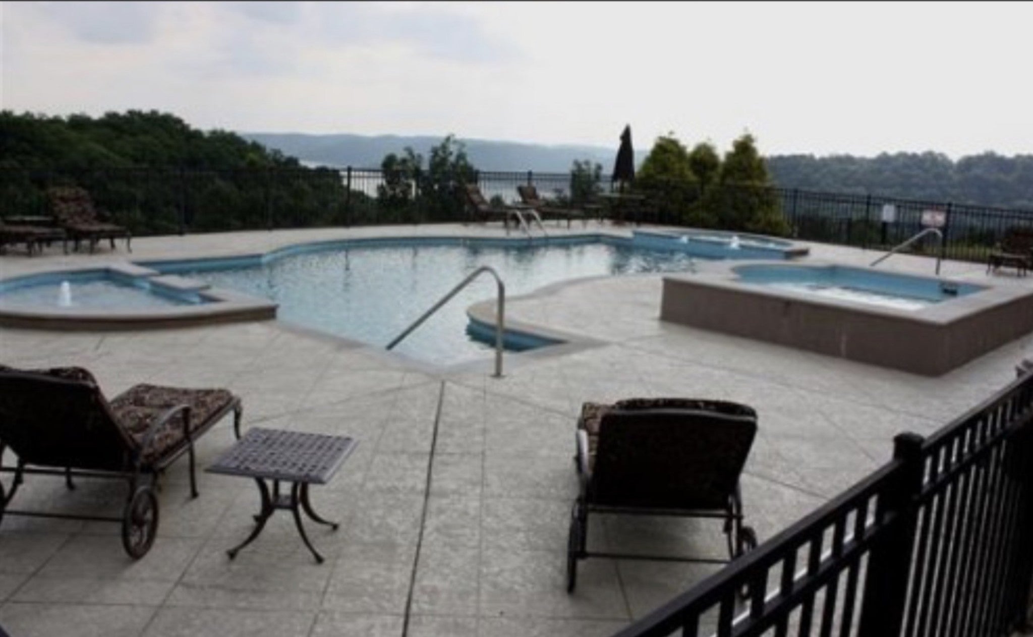 Lancaster, Tennessee, 38569, United States, 3 Bedrooms Bedrooms, ,2 BathroomsBathrooms,Residential,For Sale,2008994