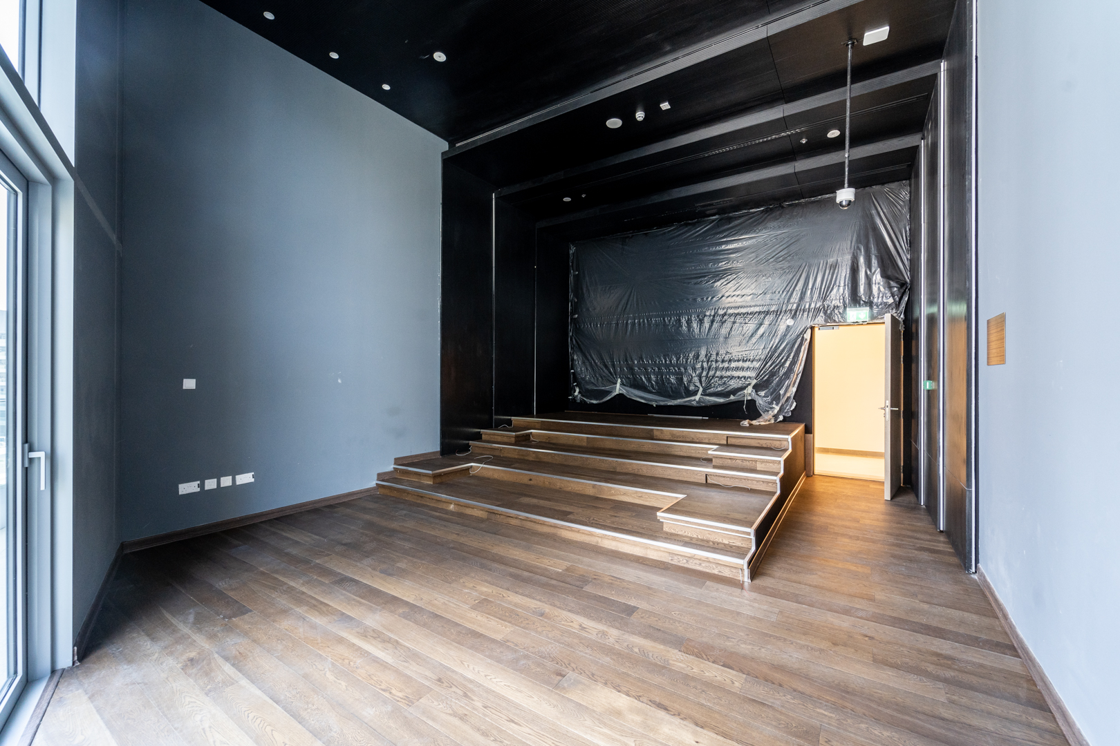 Dubai, Dubai, AE, 4 Bedrooms Bedrooms, ,Residential,For Sale,1987928