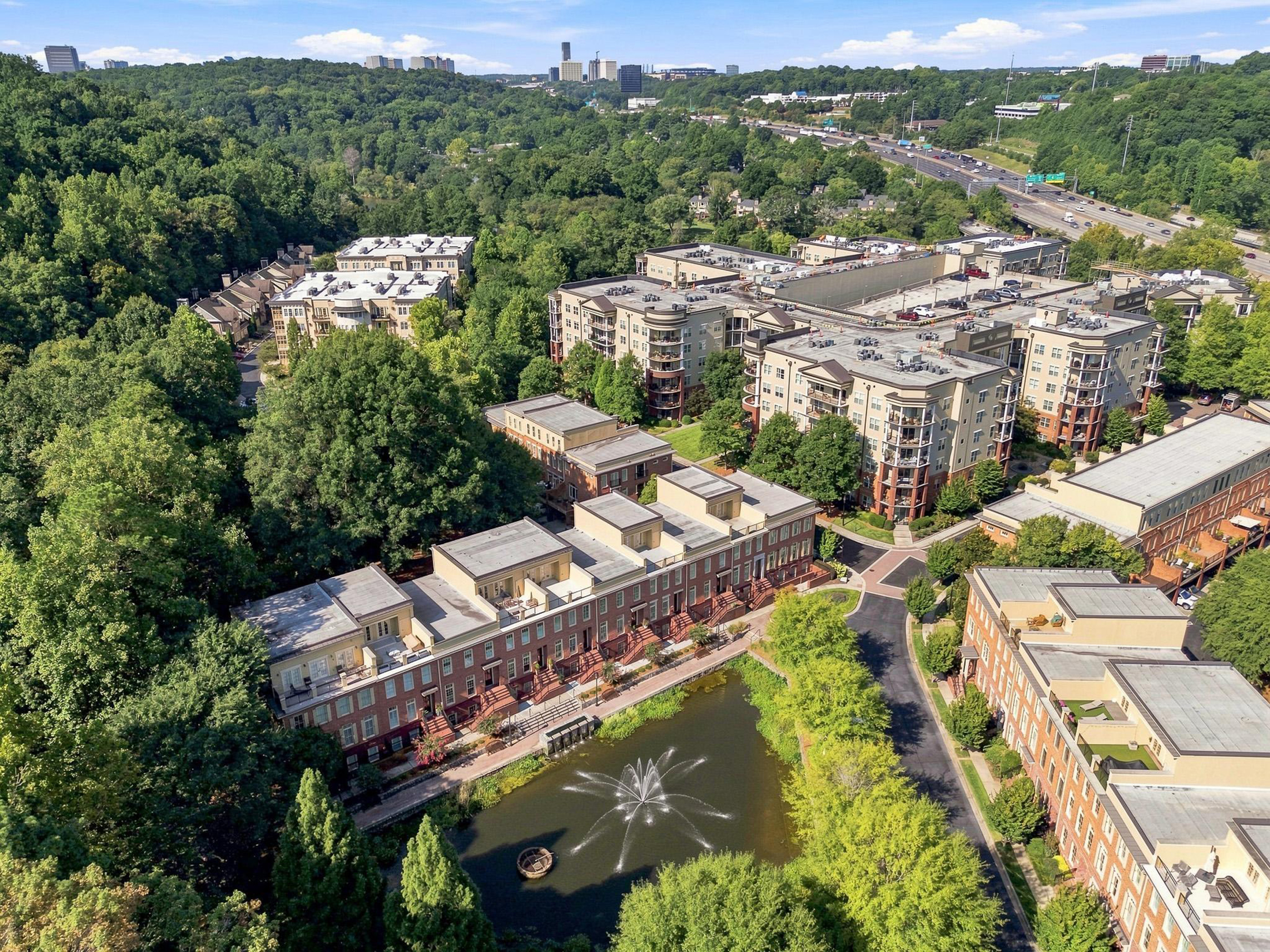  Rare Turn-key Riverfront Living - 物件實景