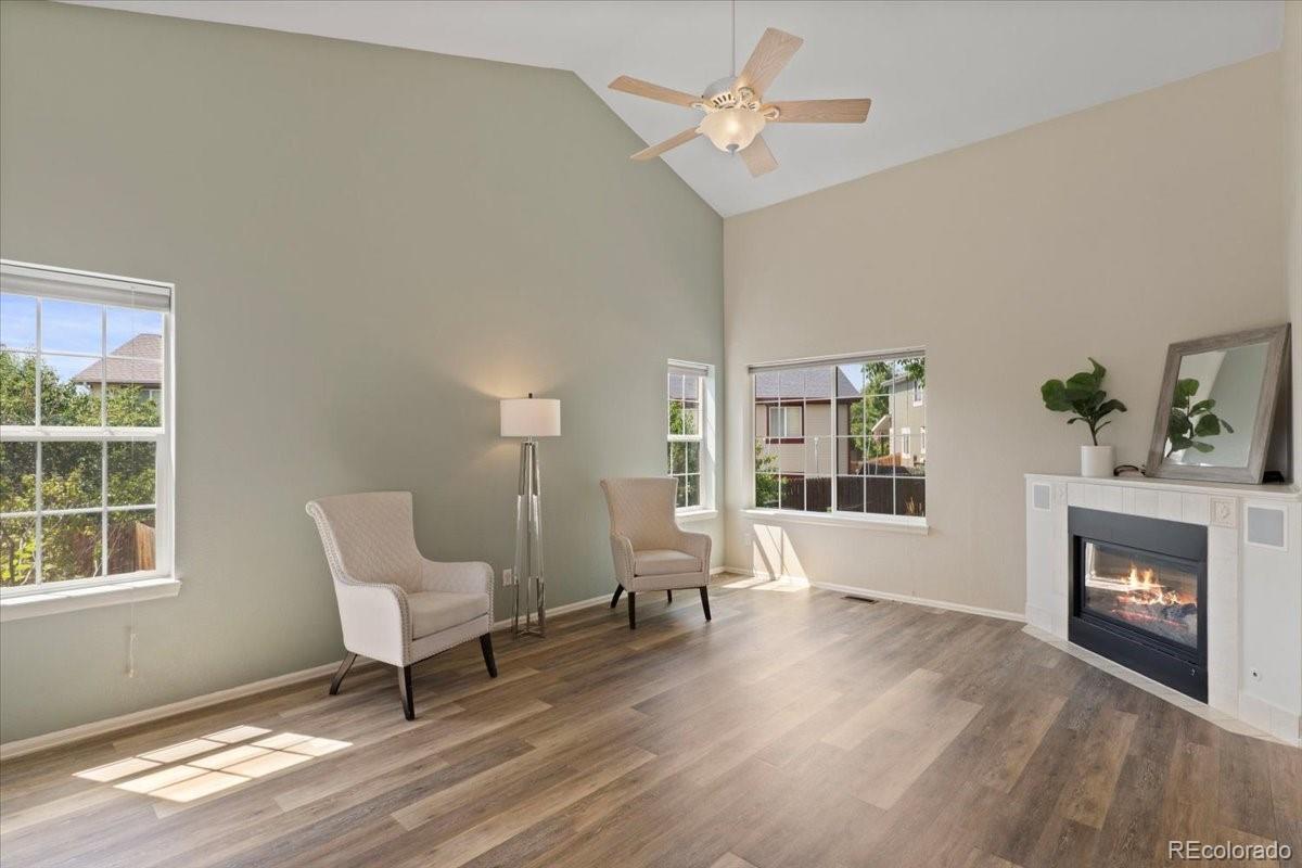 Aurora, Colorado, 80013, United States, 4 Bedrooms Bedrooms, ,3 BathroomsBathrooms,Residential,For Sale,1919696