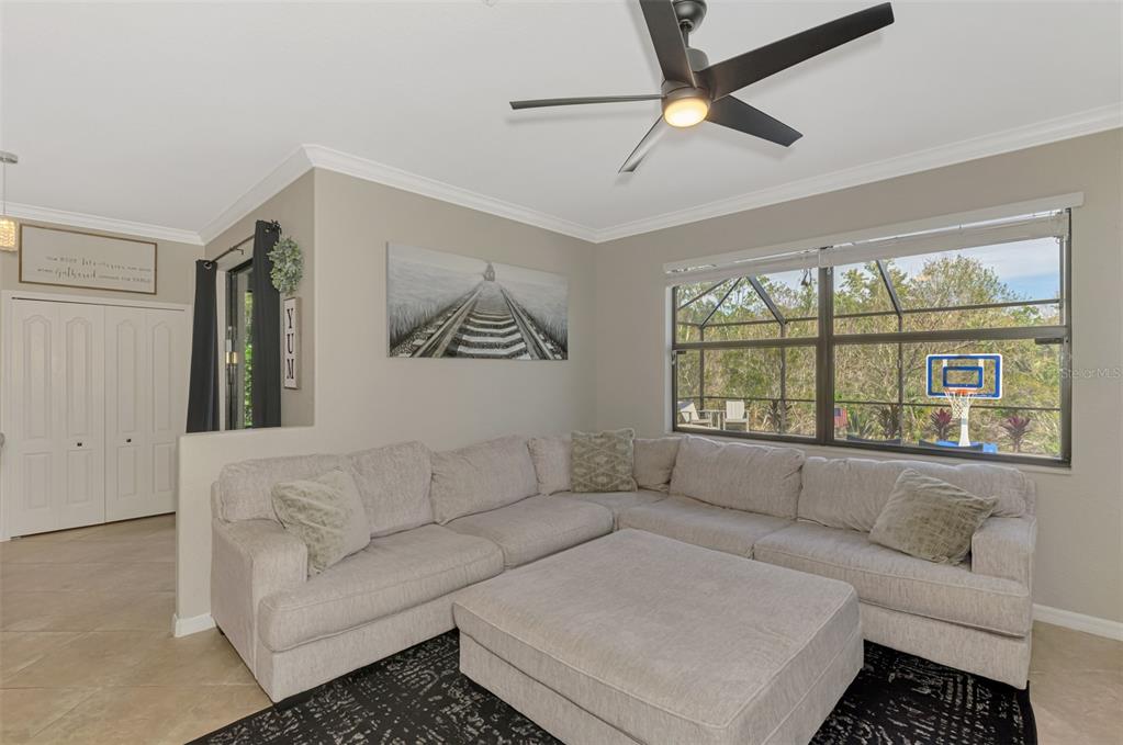 Venice, Florida, 34293, United States, 5 Bedrooms Bedrooms, ,3 BathroomsBathrooms,Residential,For Sale,1705065