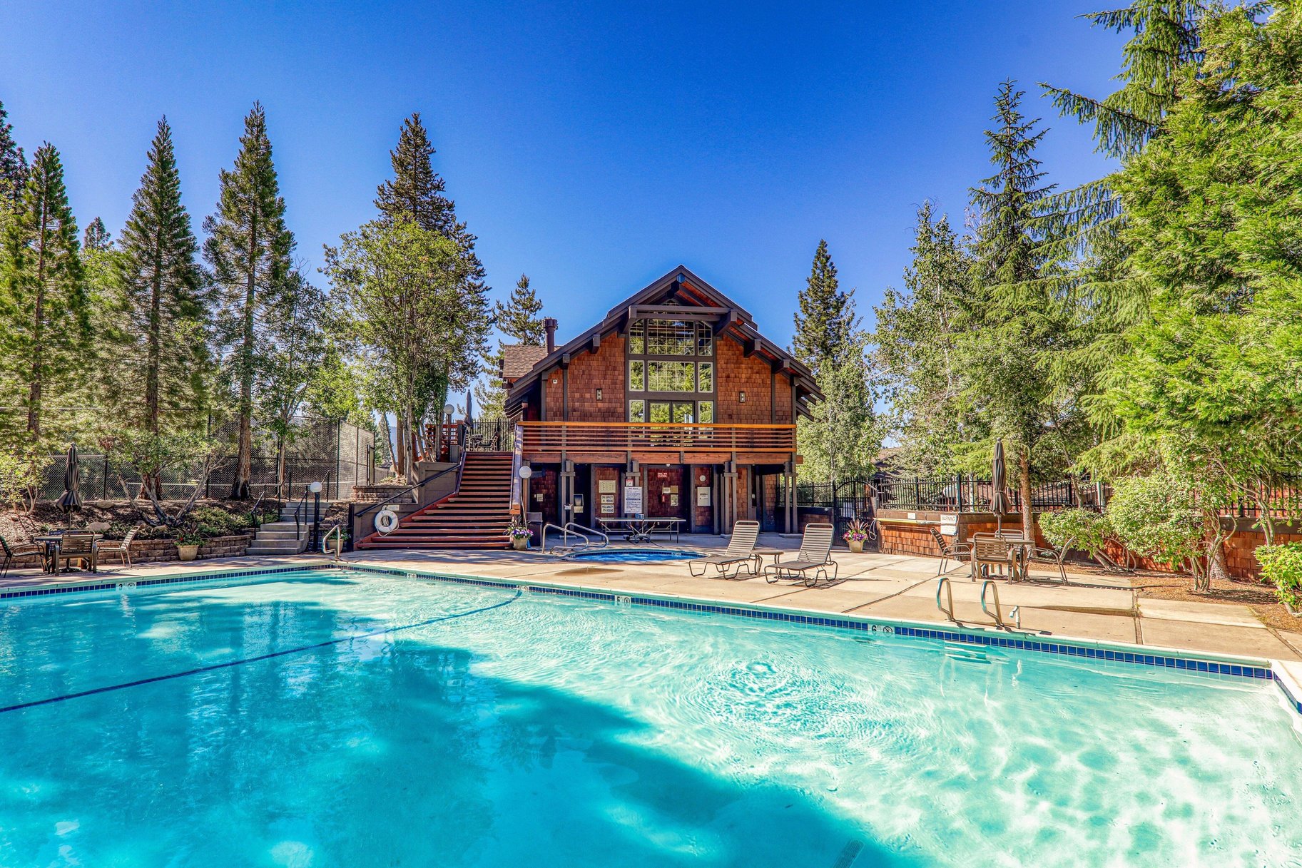  Four-Season Living in Beautiful Incline Village - 物件實景