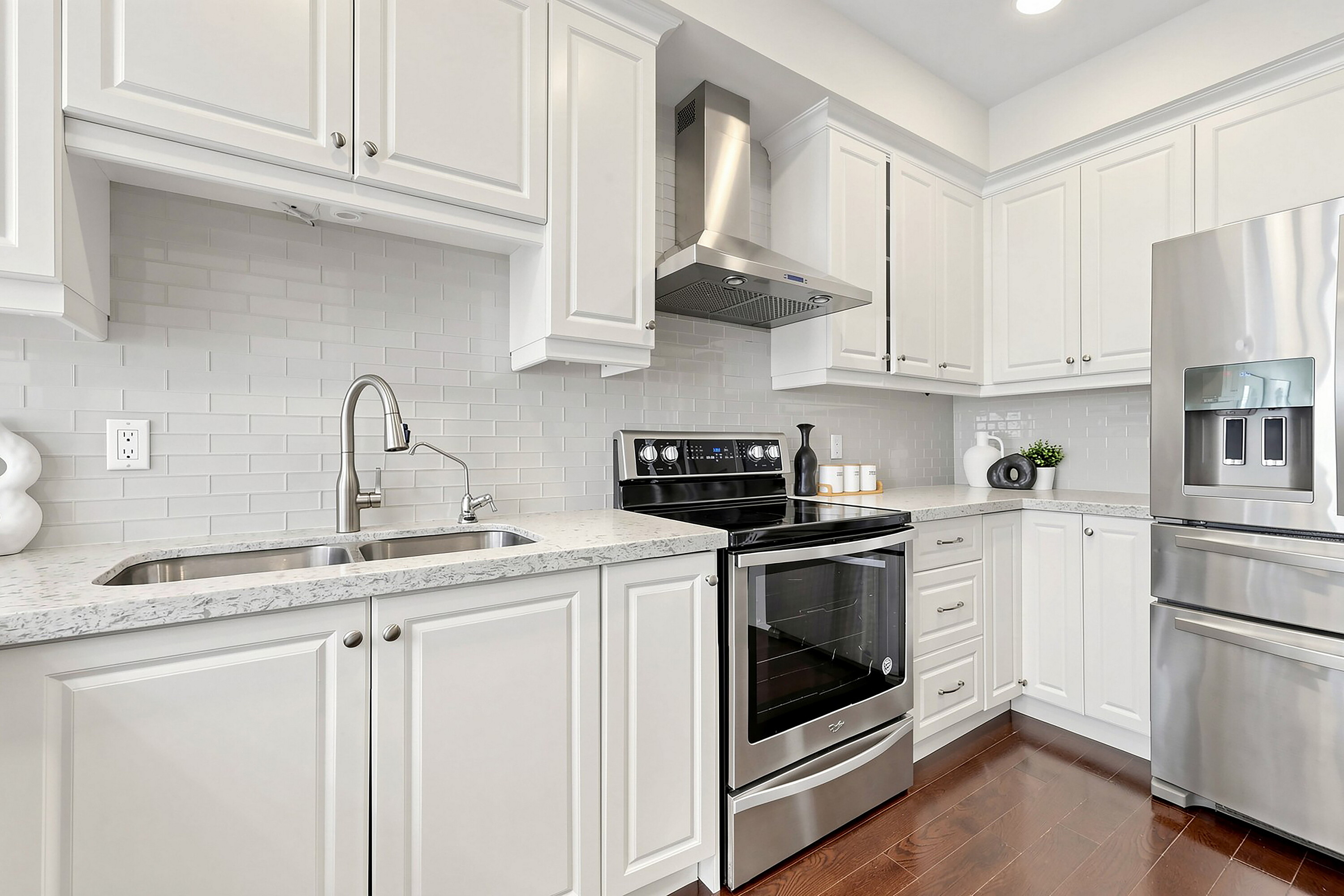  Elegant Townhome in South Hill - 物件實景