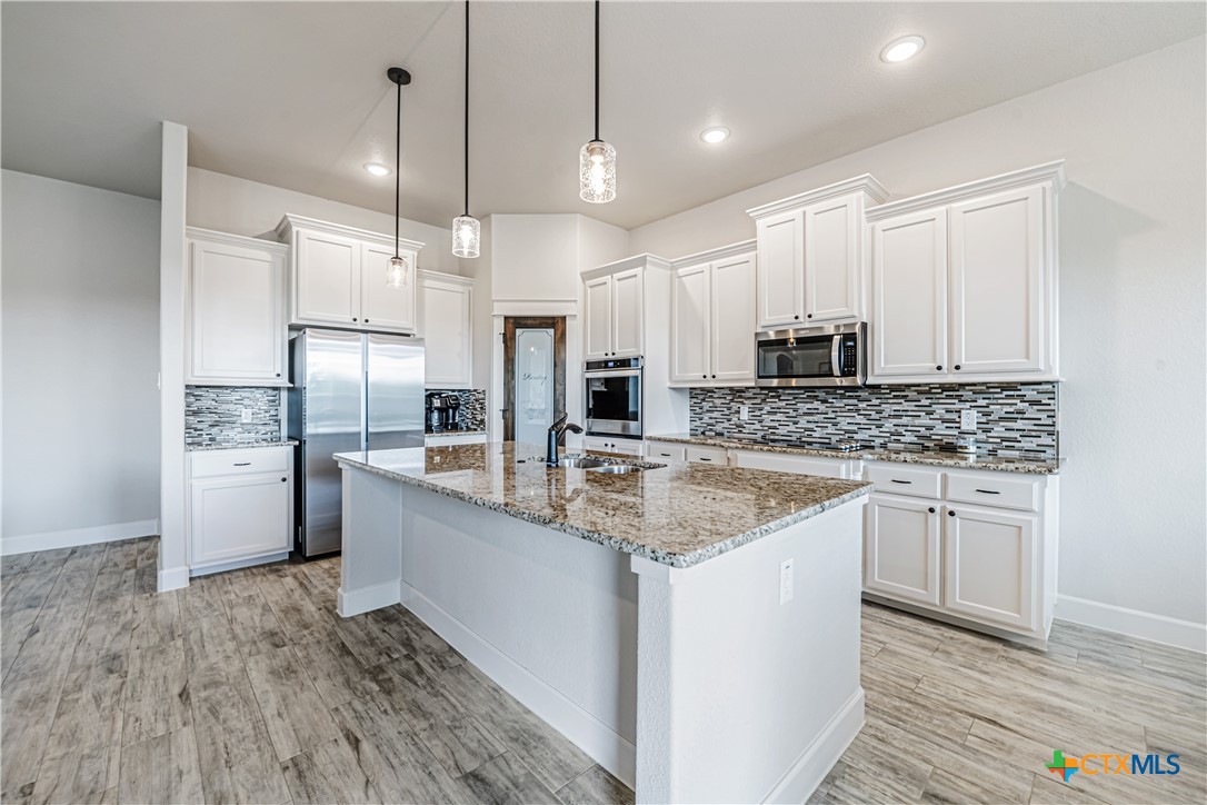 Belton, Texas, 76513, United States, 4 Bedrooms Bedrooms, ,3 BathroomsBathrooms,Residential,For Sale,1807693
