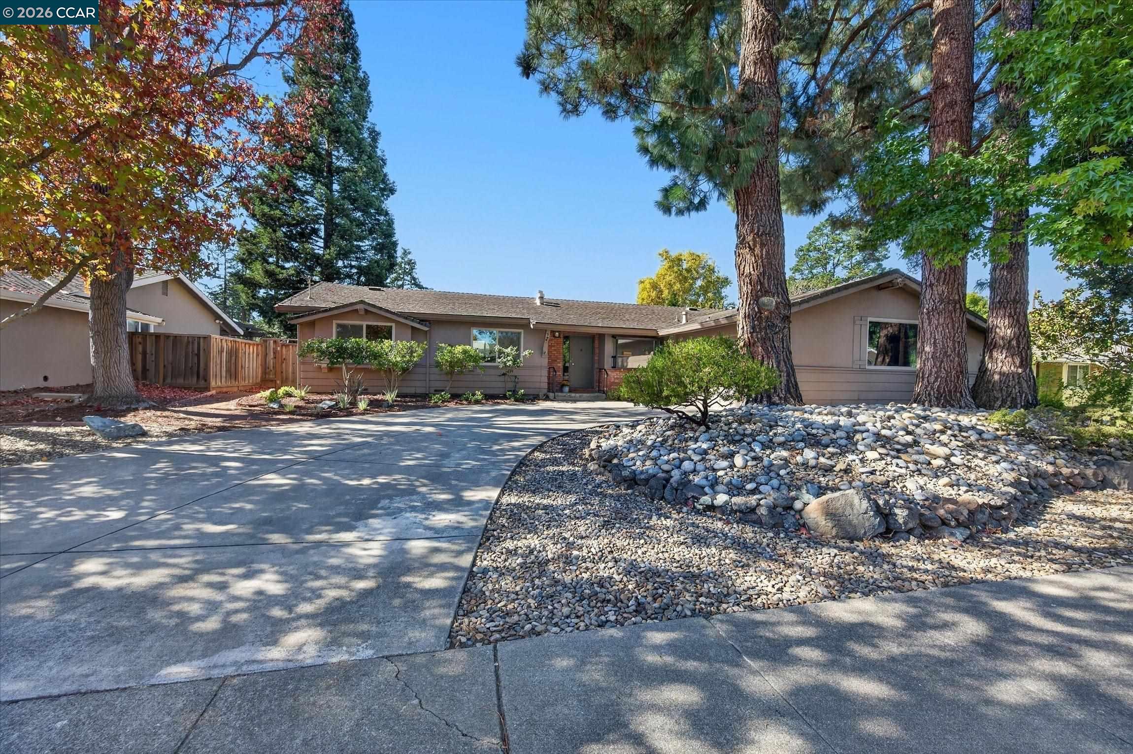 Pickering Pl, Walnut Creek, CA 94598