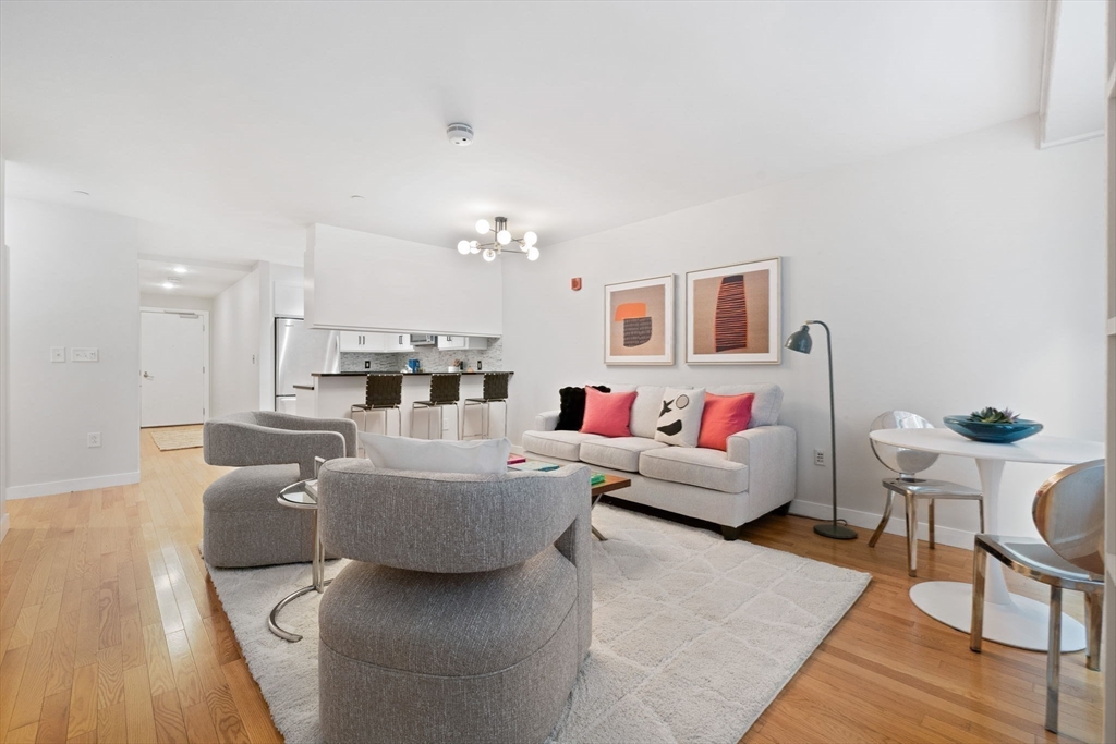 Boston, Massachusetts, 02110, United States, 1 Bedroom Bedrooms, ,1 BathroomBathrooms,Residential,For Sale,1994249