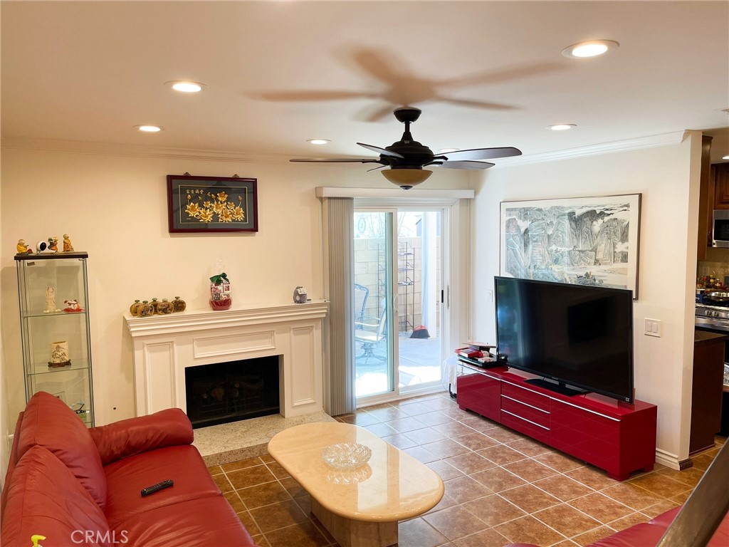 Baldwin Park, California, 91706, United States, 3 Bedrooms Bedrooms, ,2 BathroomsBathrooms,Residential,For Sale,2026593