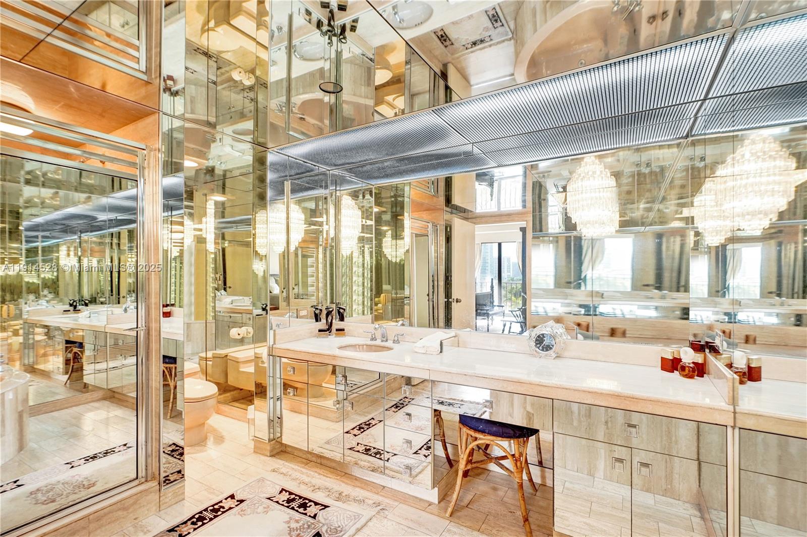 Aventura, Florida, 33180, United States, 2 Bedrooms Bedrooms, ,2 BathroomsBathrooms,Residential,For Sale,1994383