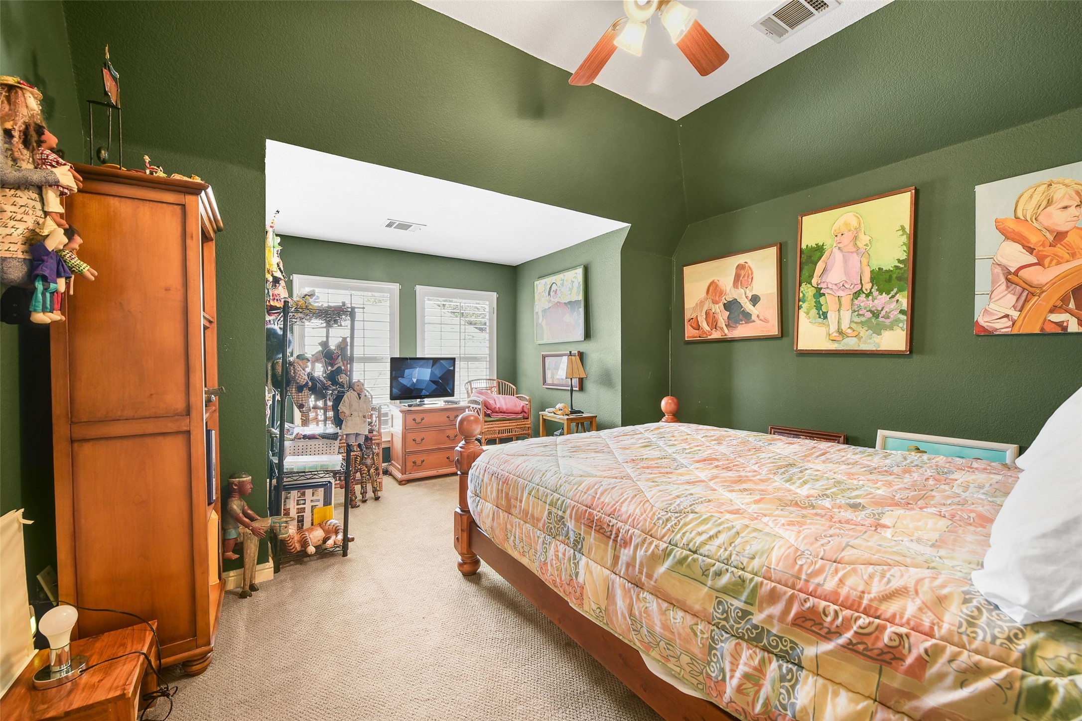Fort Worth, Texas, 76109, United States, 3 Bedrooms Bedrooms, ,3 BathroomsBathrooms,Residential,For Sale,1911939