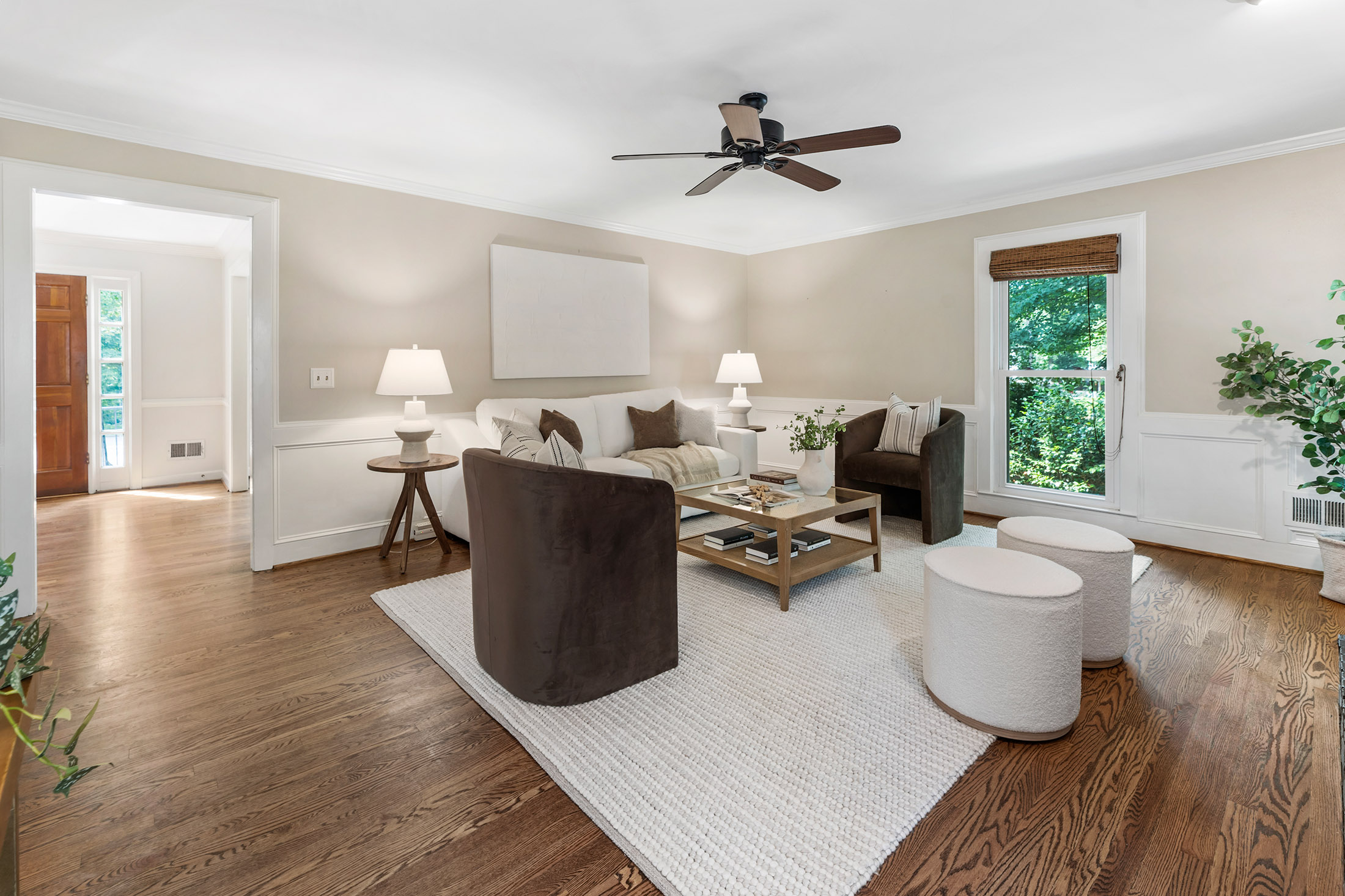 Andover North Home Blends Privacy and Convenience - 物件實景