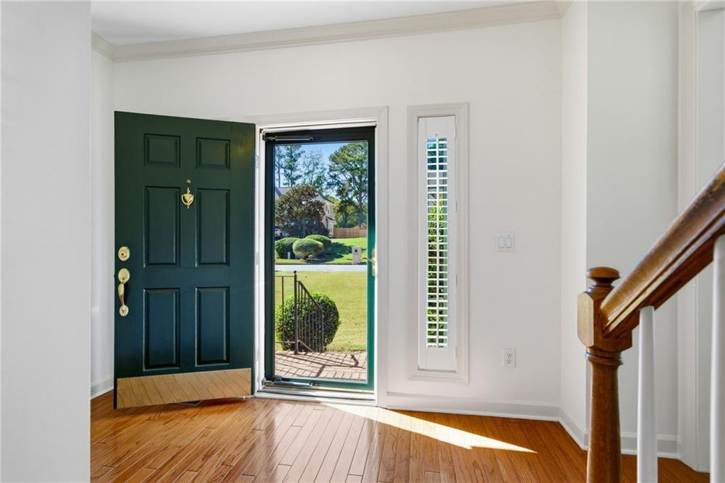 Suwanee, Georgia, 30024, United States, 4 Bedrooms Bedrooms, ,3 BathroomsBathrooms,Residential,For Sale,1979124