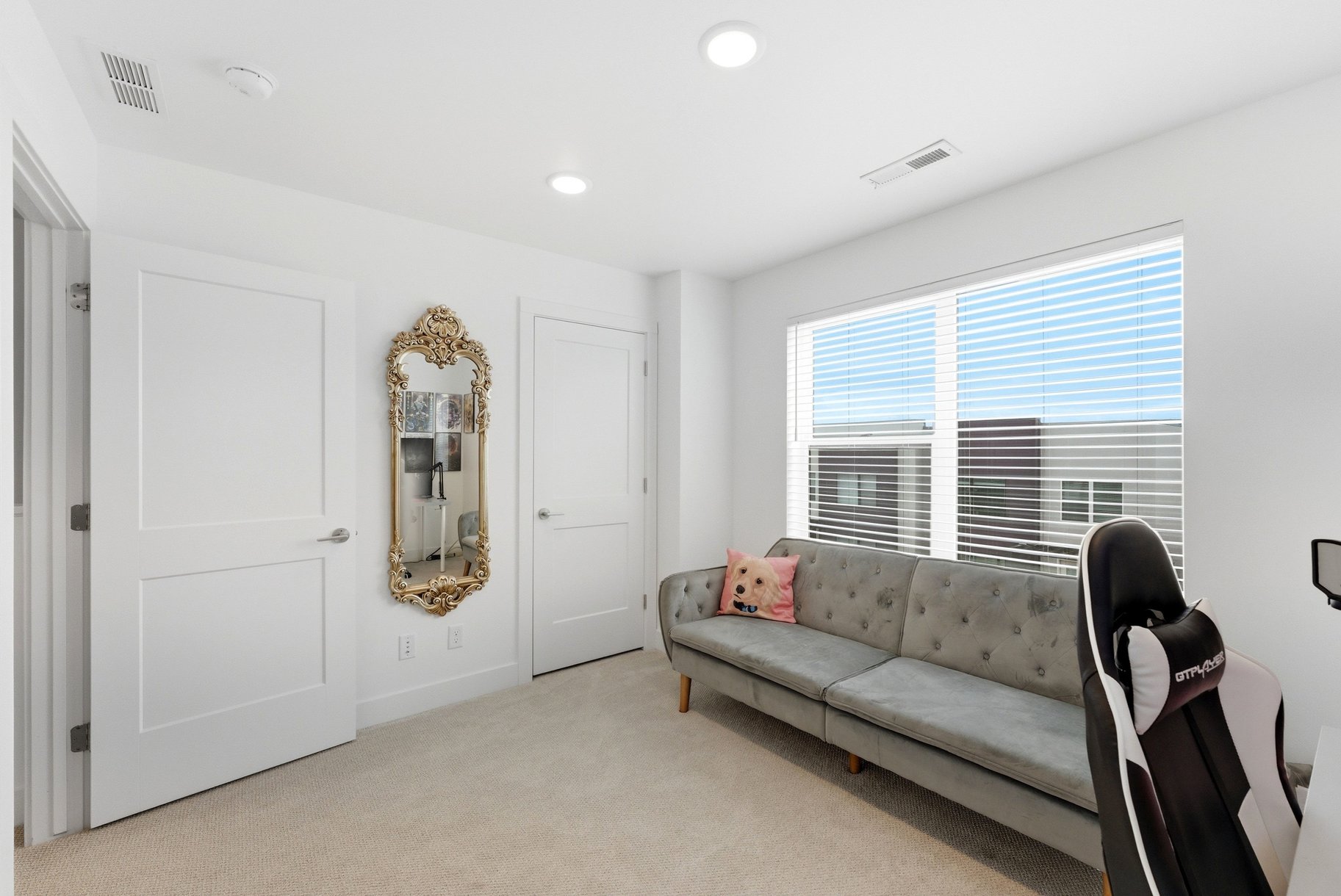  Smart Home Townhome - 物件實景