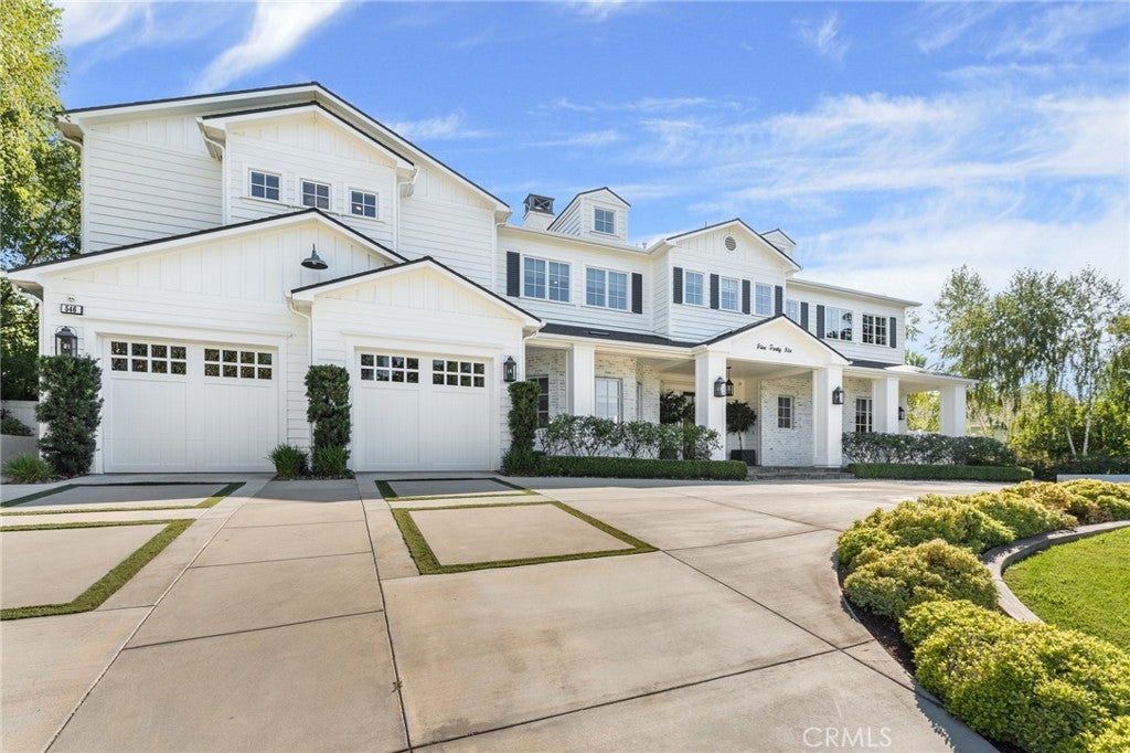 Redlands, California, 92373, United States, 5 Bedrooms Bedrooms, ,6 BathroomsBathrooms,Residential,For Sale,1984155