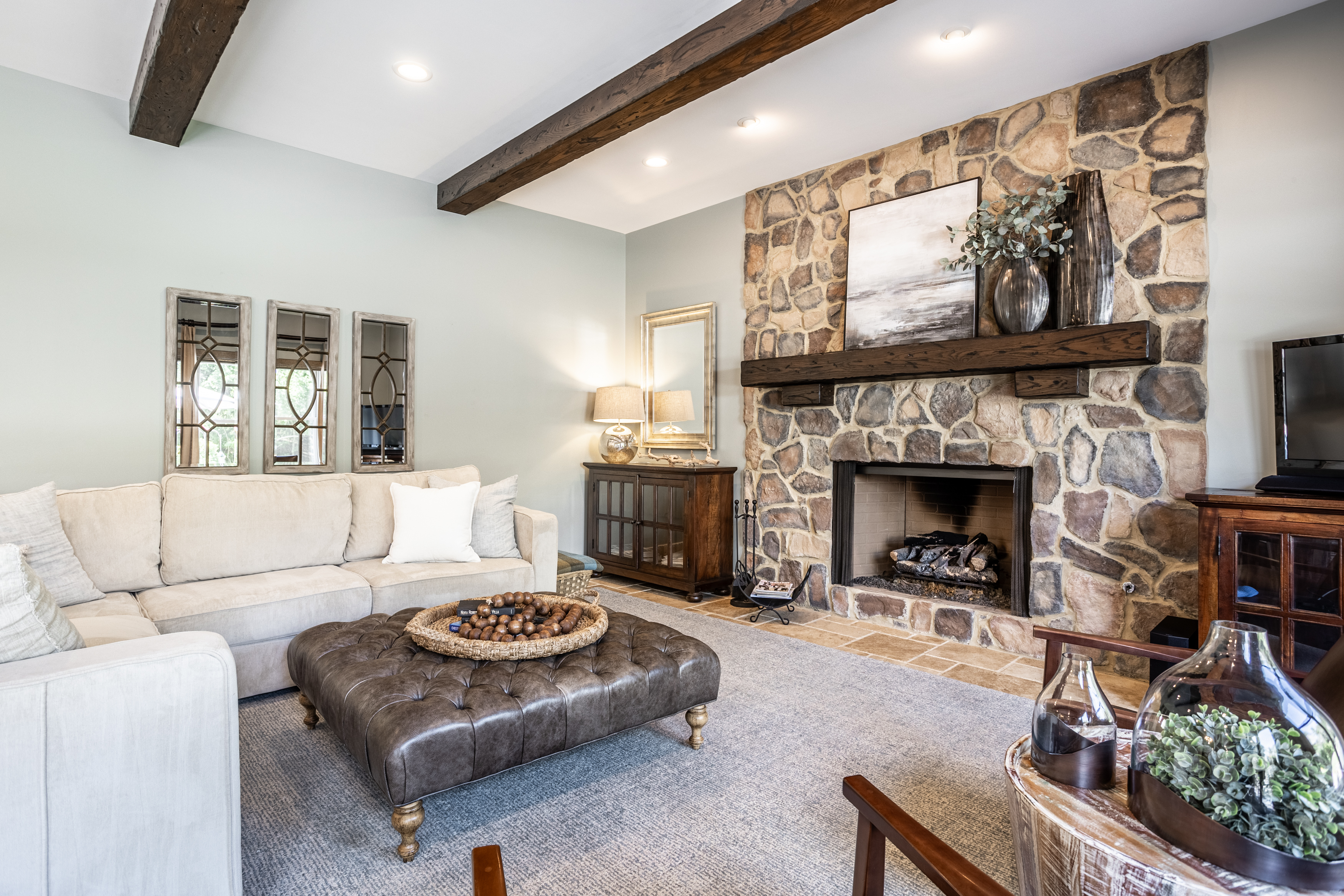  Rare Opportunity to Own a Stunning Home with Acreage in West Carmel - 物件實景