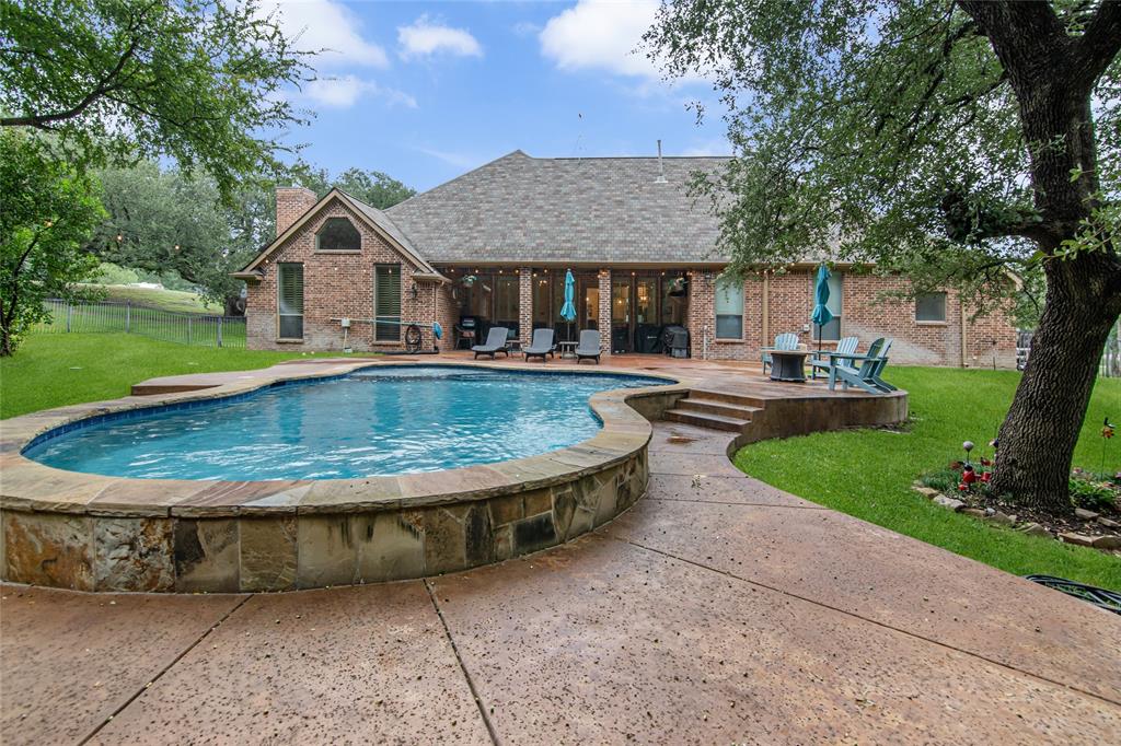 Azle, Texas, 76020, United States, 3 Bedrooms Bedrooms, ,3 BathroomsBathrooms,Residential,For Sale,1934218
