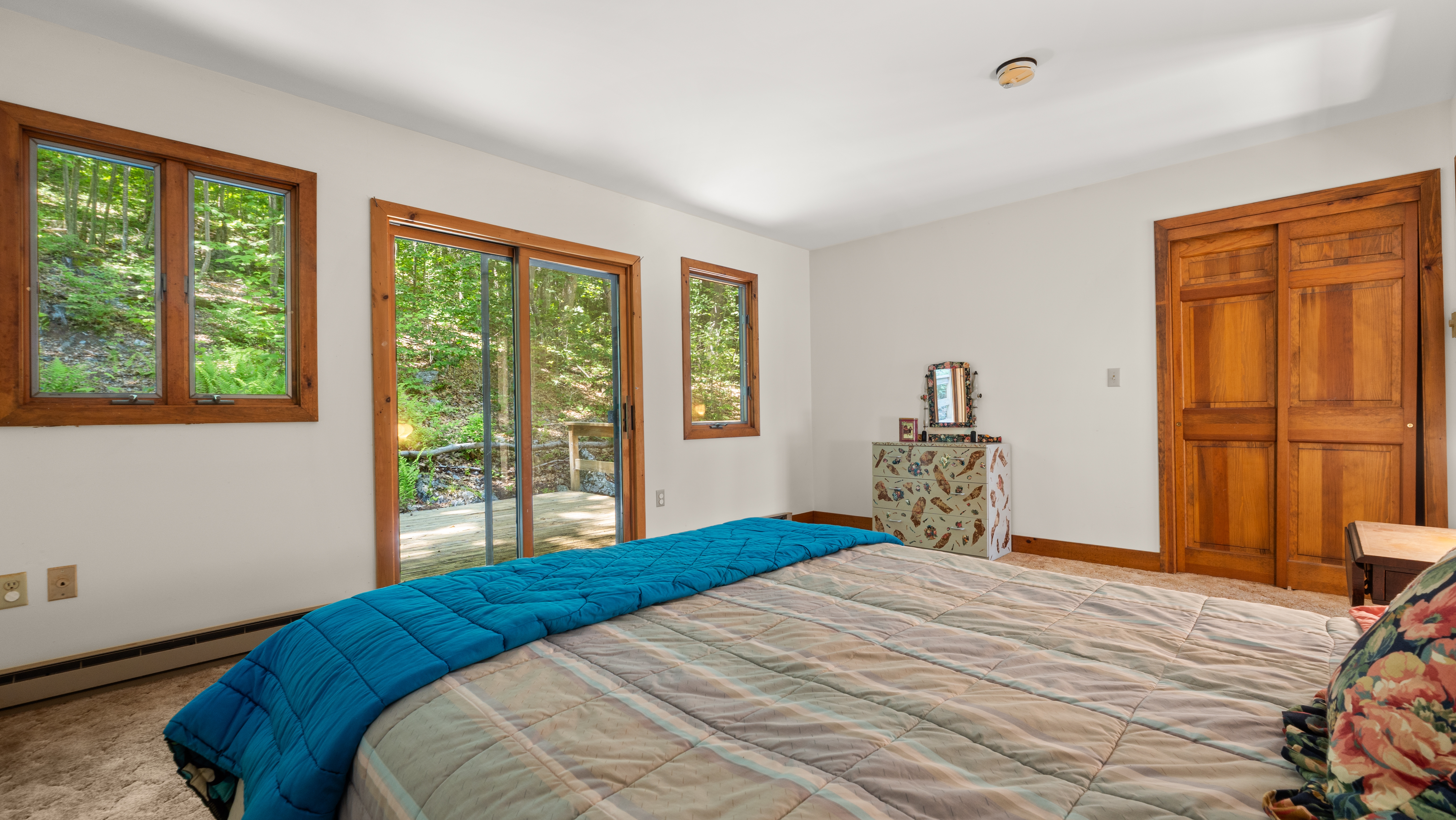  where  privacy meets convenience in egremont - 物件實景
