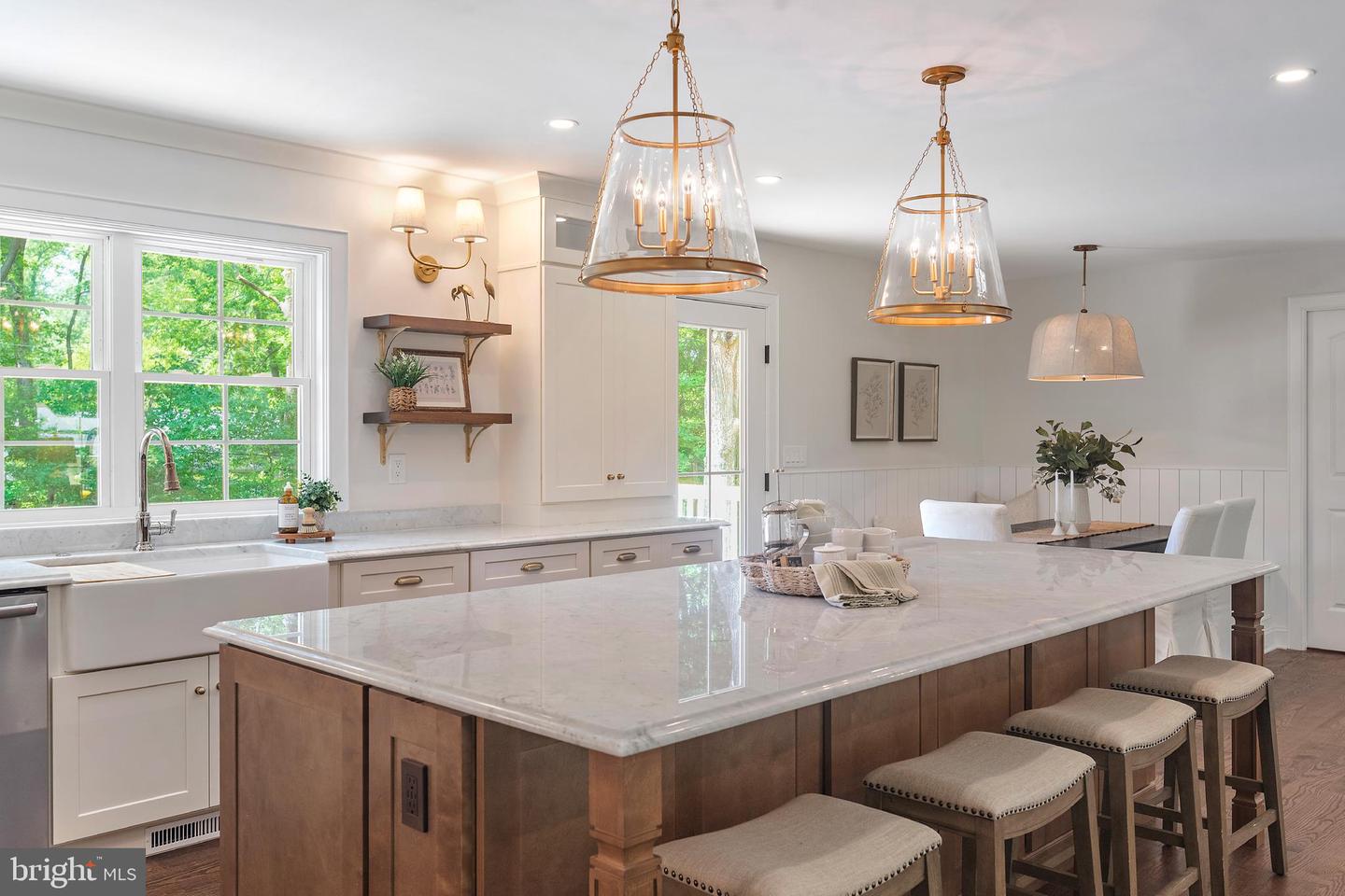 Annapolis, Maryland, 21403, United States, 4 Bedrooms Bedrooms, ,5 BathroomsBathrooms,Residential,For Sale,1900943