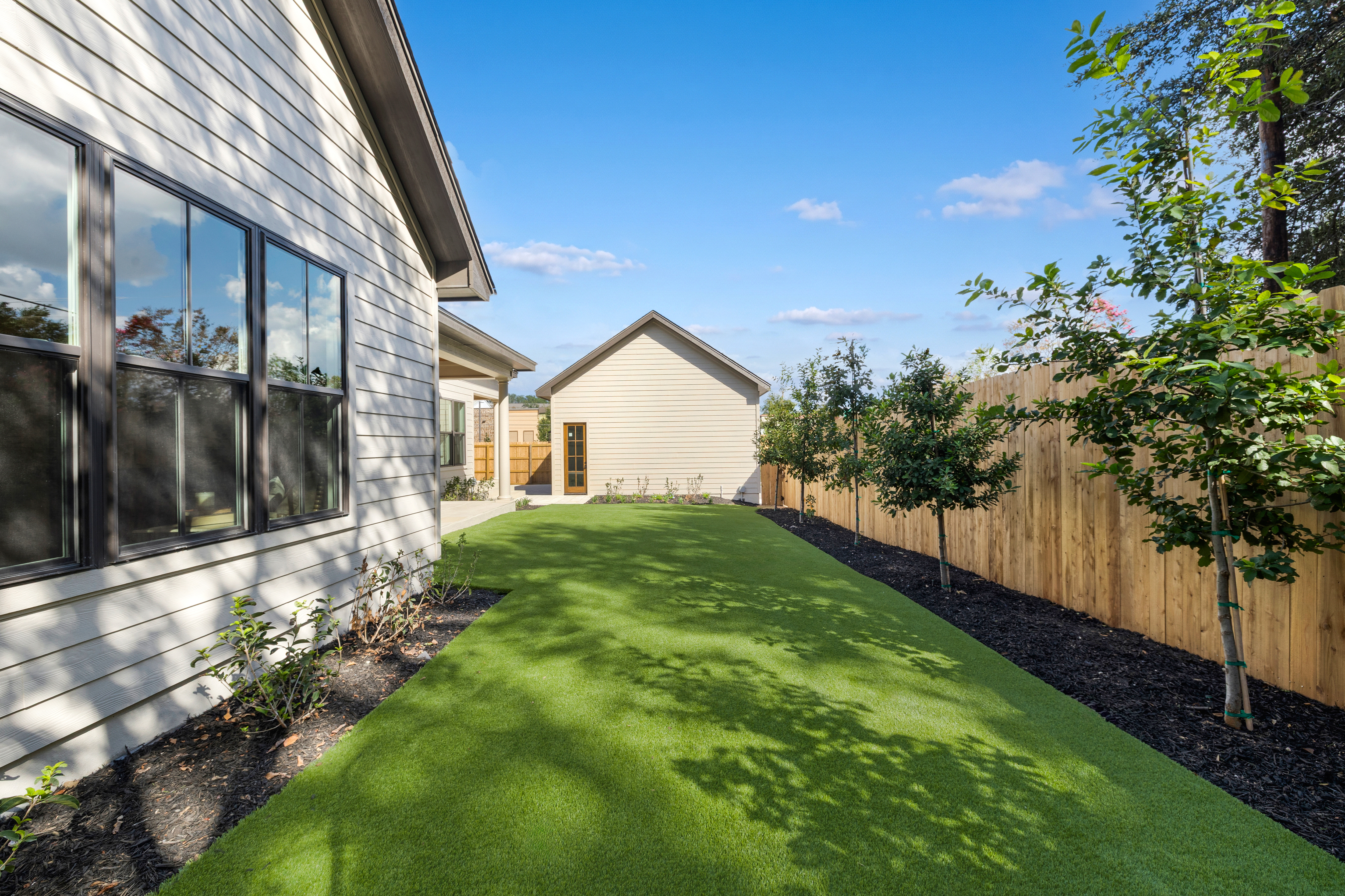  Modern Elegance in Alamo Heights - 物件實景