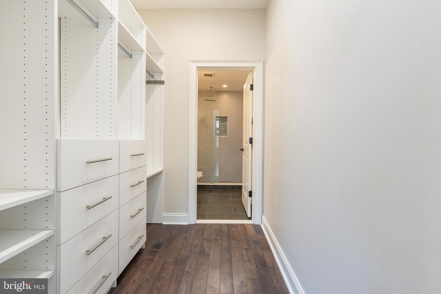 Philadelphia, Pennsylvania, 19130, United States, 3 Bedrooms Bedrooms, ,3 BathroomsBathrooms,Residential,For Sale,2001653