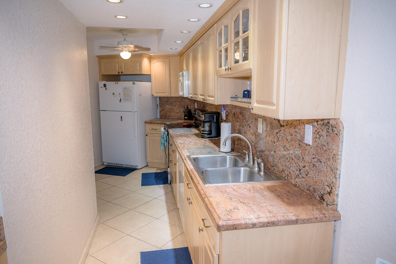 KEY LARGO, Florida, 33037, United States, 2 Bedrooms Bedrooms, ,2 BathroomsBathrooms,Residential,For Sale,1891316