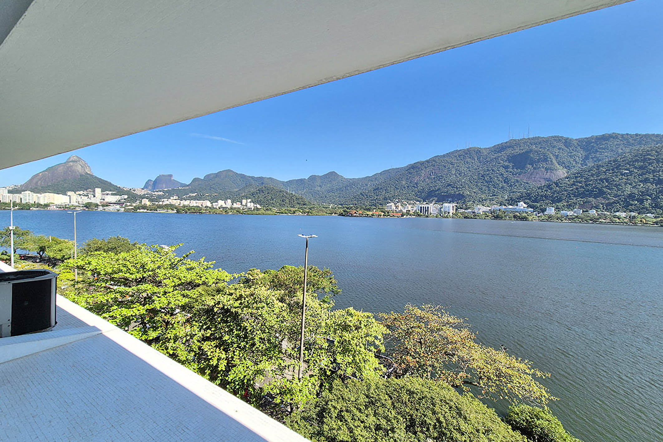  Renovated Apartment with Panoramic Views of Lagoa Rodrigo de Freitas - 物件實景