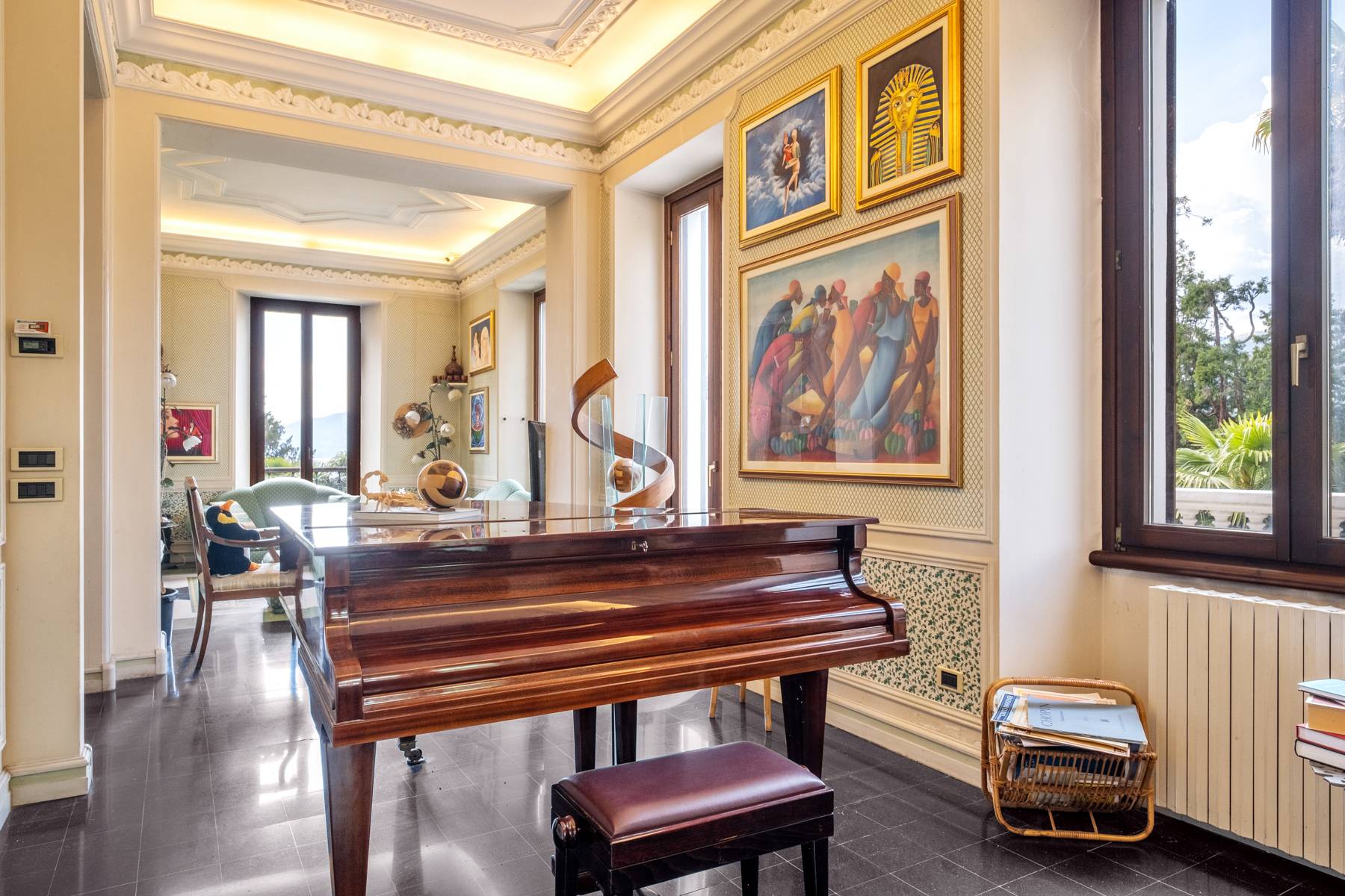 Luino, Varese, 21016, IT, 9 Bedrooms Bedrooms, ,10 BathroomsBathrooms,Residential,For Sale,1804075