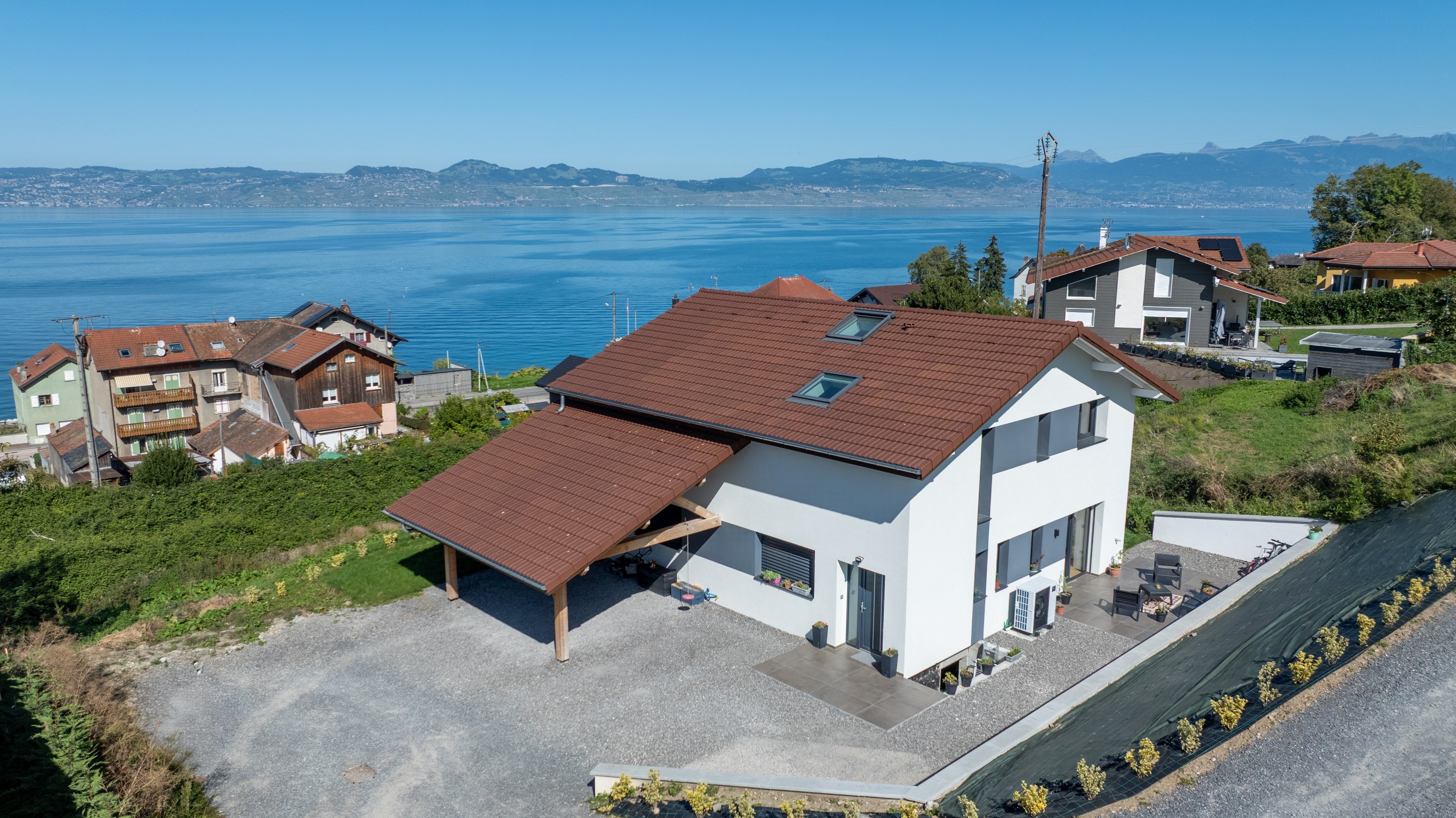  LUGRIN, RECENT VILLA 5 BEDROOMS VIEW ON THE LAKE - 物件實景