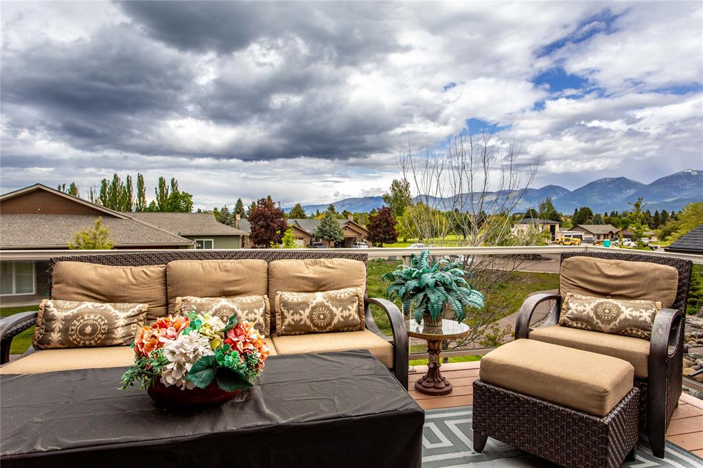 Polson, Montana, 59860, United States, 3 Bedrooms Bedrooms, ,2 BathroomsBathrooms,Residential,For Sale,1983270