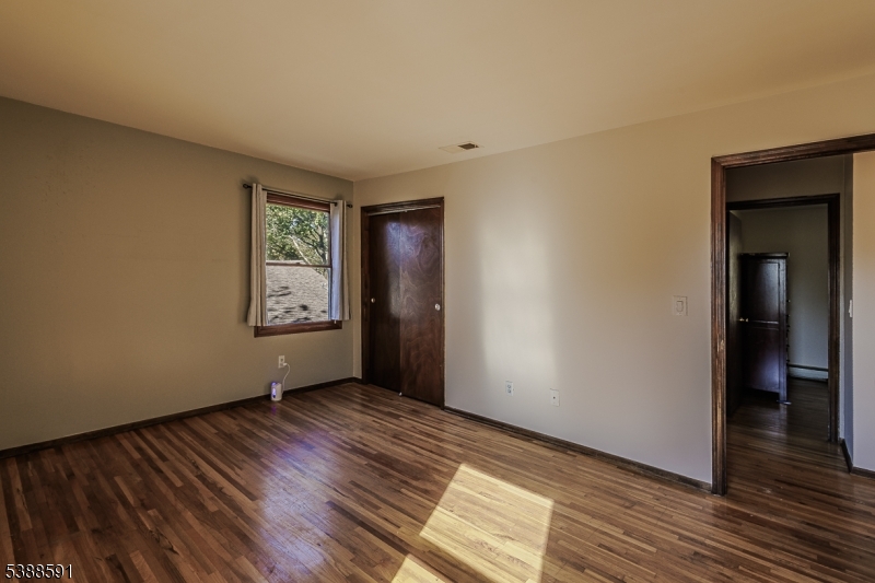 Plainfield City, New Jersey, 07060, United States, 4 Bedrooms Bedrooms, ,2 BathroomsBathrooms,Residential,For Sale,1961525