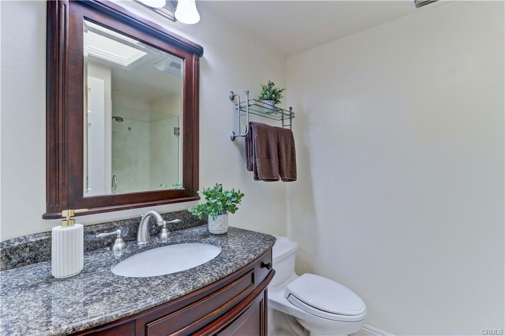 Laguna Woods, California, 92637, United States, 2 Bedrooms Bedrooms, ,1 BathroomBathrooms,Residential,For Sale,1927810