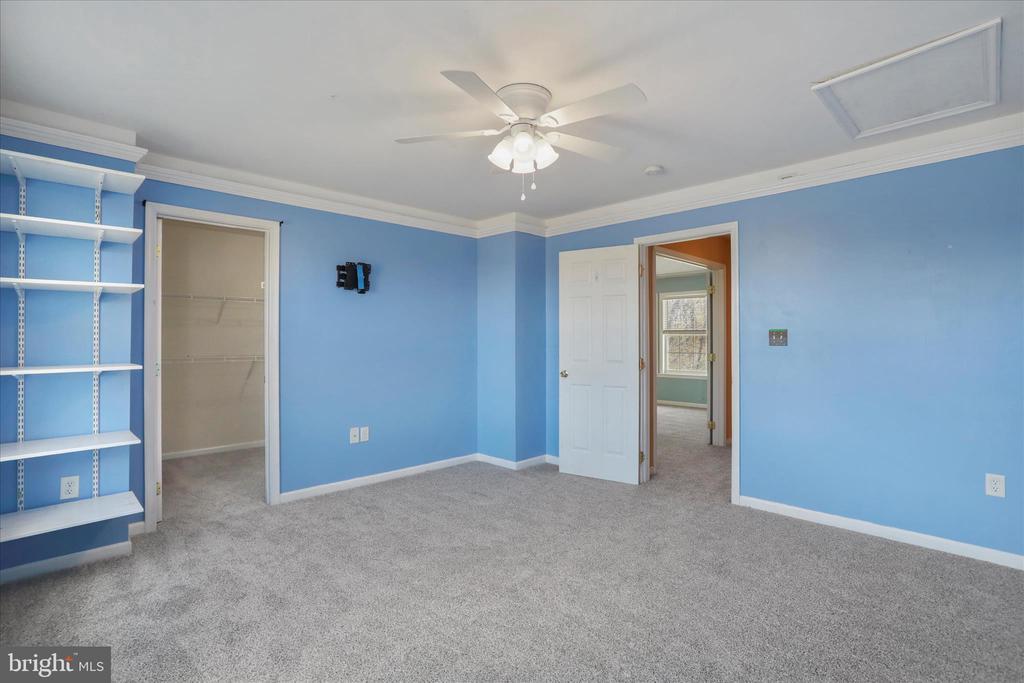 Bunker Hill, West Virginia, 25413, United States, 4 Bedrooms Bedrooms, ,4 BathroomsBathrooms,Residential,For Sale,1991457