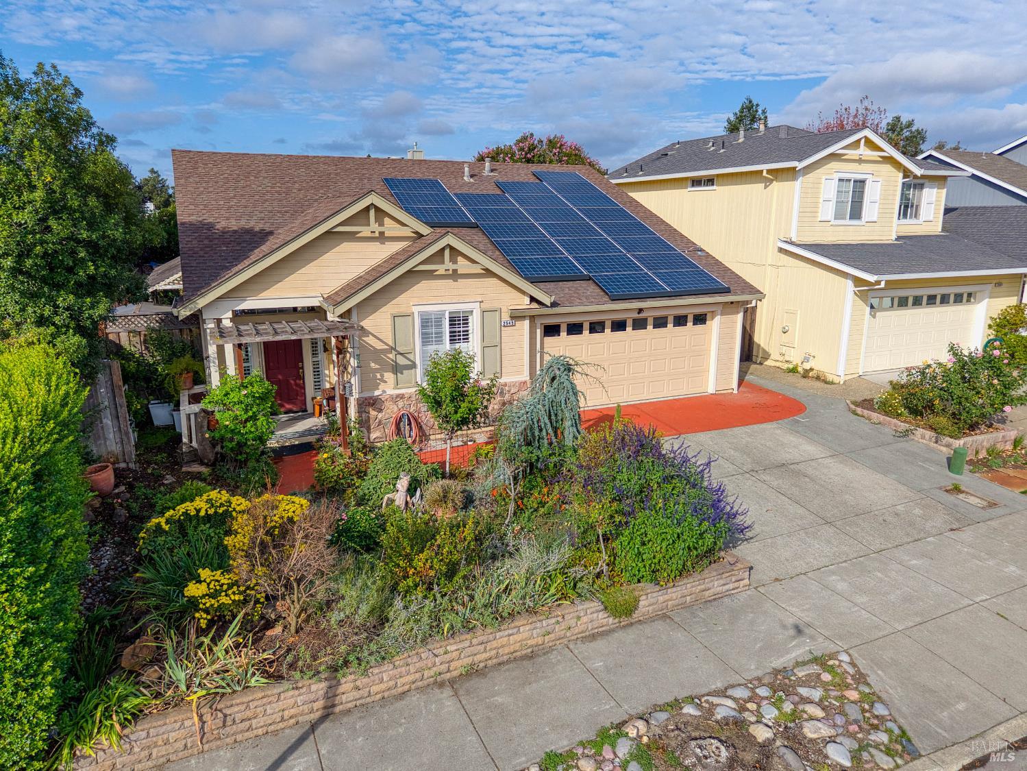 Santa Rosa, California, 95404, United States, 3 Bedrooms Bedrooms, ,2 BathroomsBathrooms,Residential,For Sale,1982129